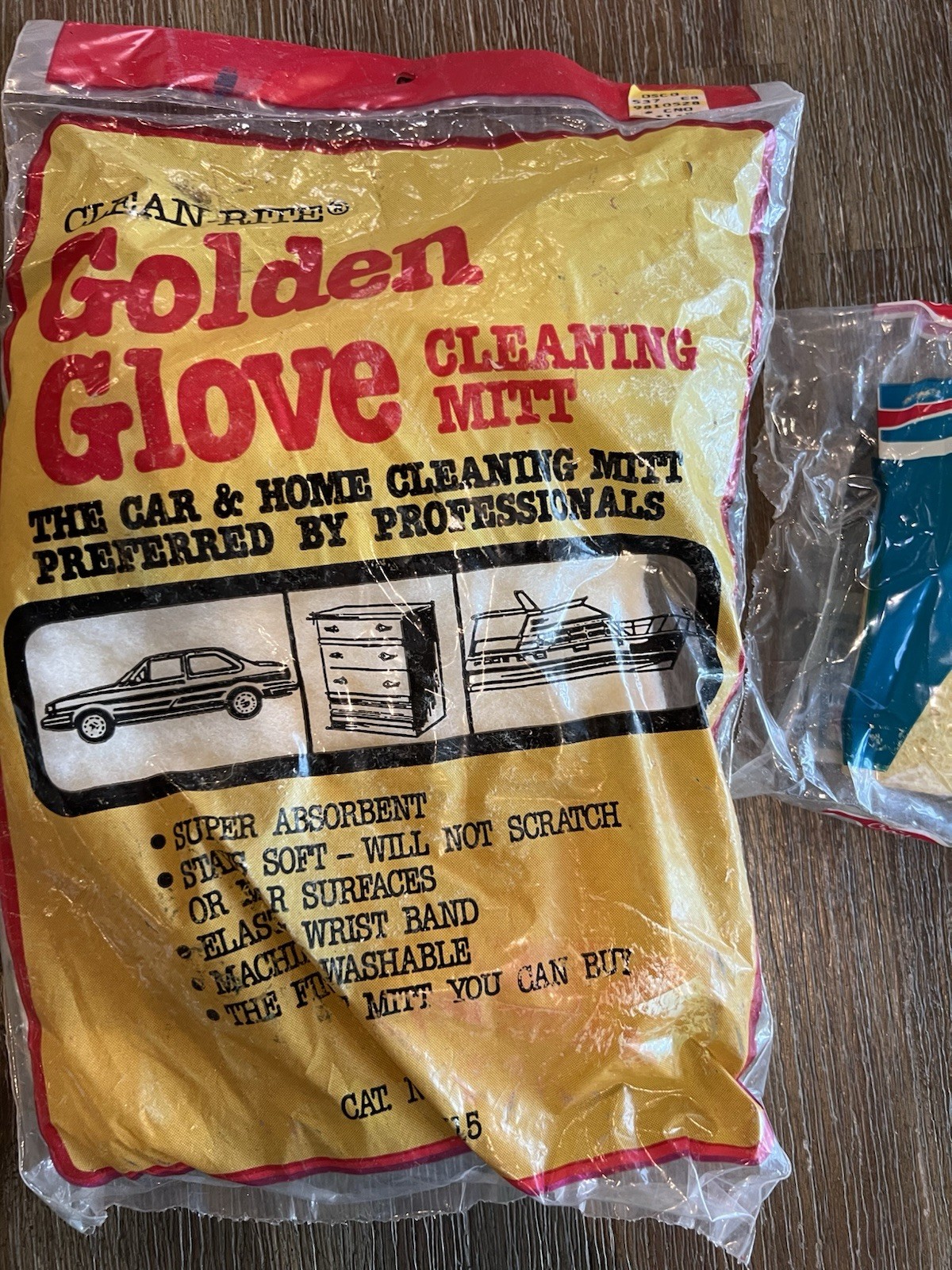 Vintage Cleaning Supplies Golden Glove Cleaning Glove And Sponges Retro Kitchen