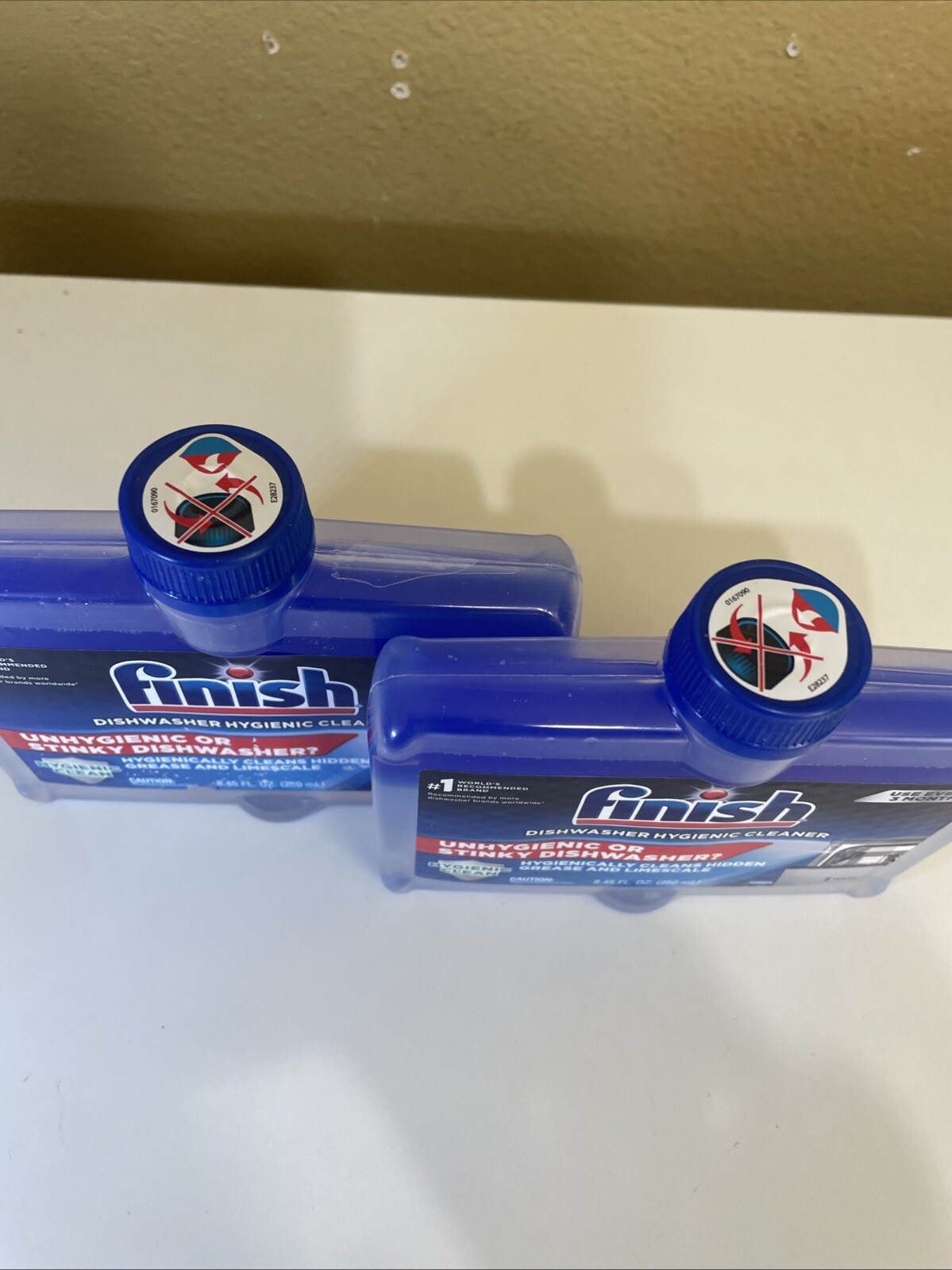 2 X Finish Dual Action Dishwasher Cleaner Fight Grease Limescale Fresh 8.45oz