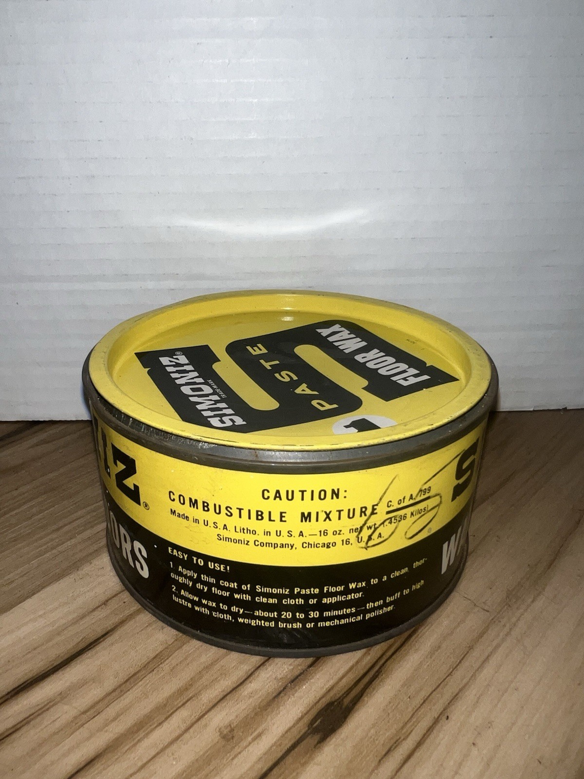 Vintage FULL Simoniz Paste Floor Wax Metal Yellow Tin Can Advertising NOS