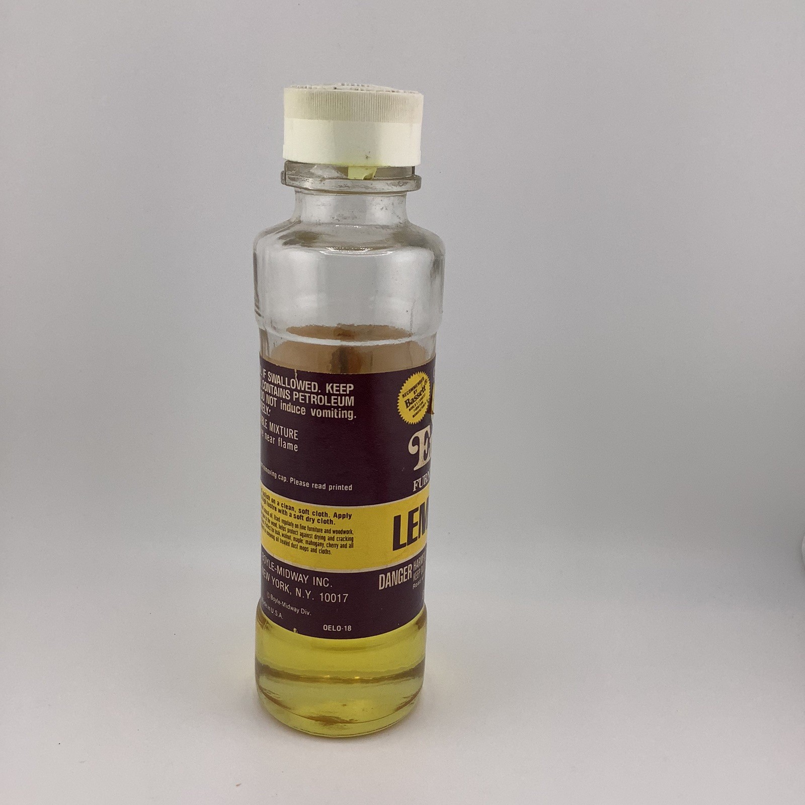 Vintage Made in the USA Genuine Old English Furniture Polish Lemon Oil