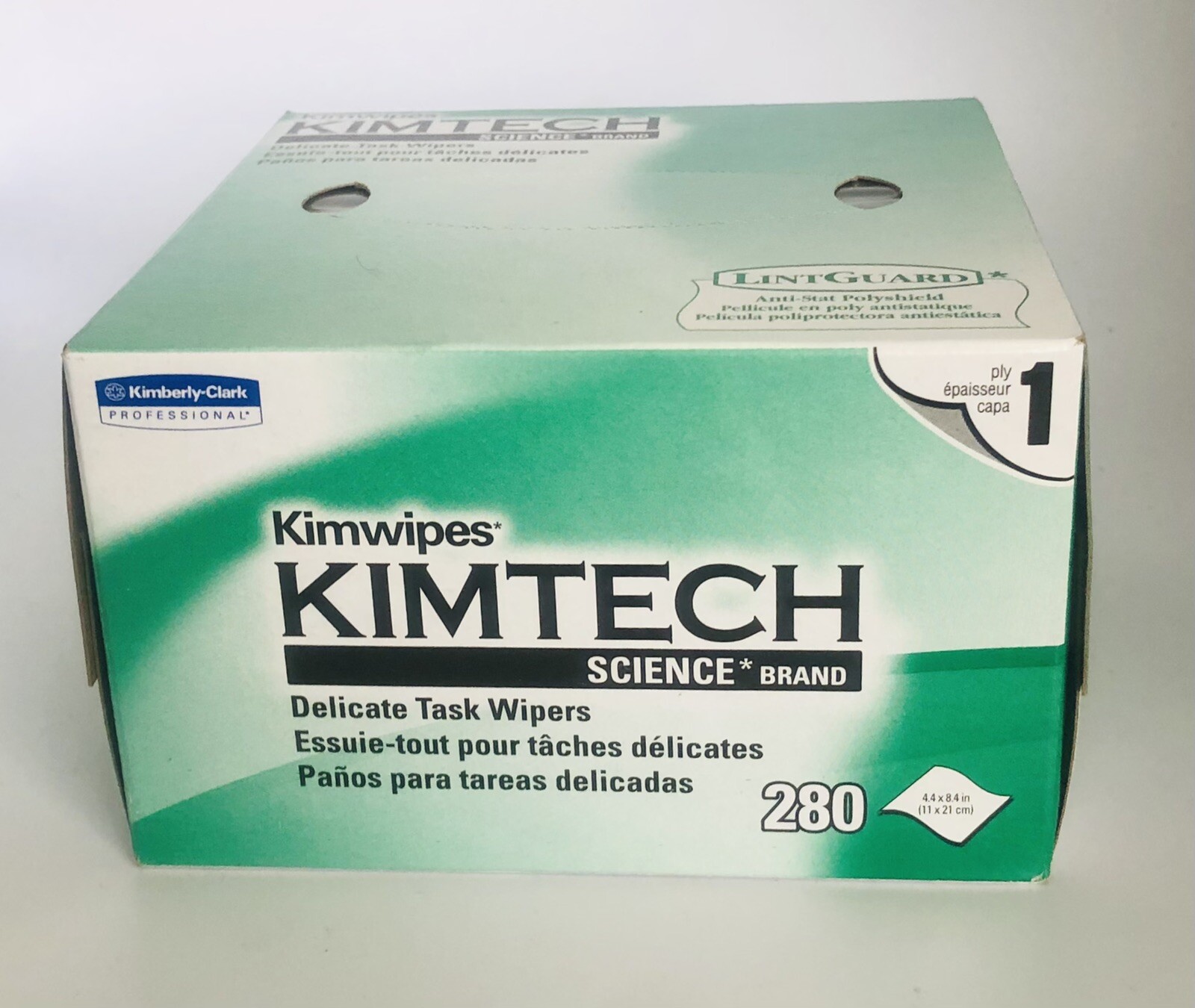 KIMTECH SCIENCE 34155 Delicate Task Wipes -WHITE 4.4″ x 8.4″ (2 Box of 280)