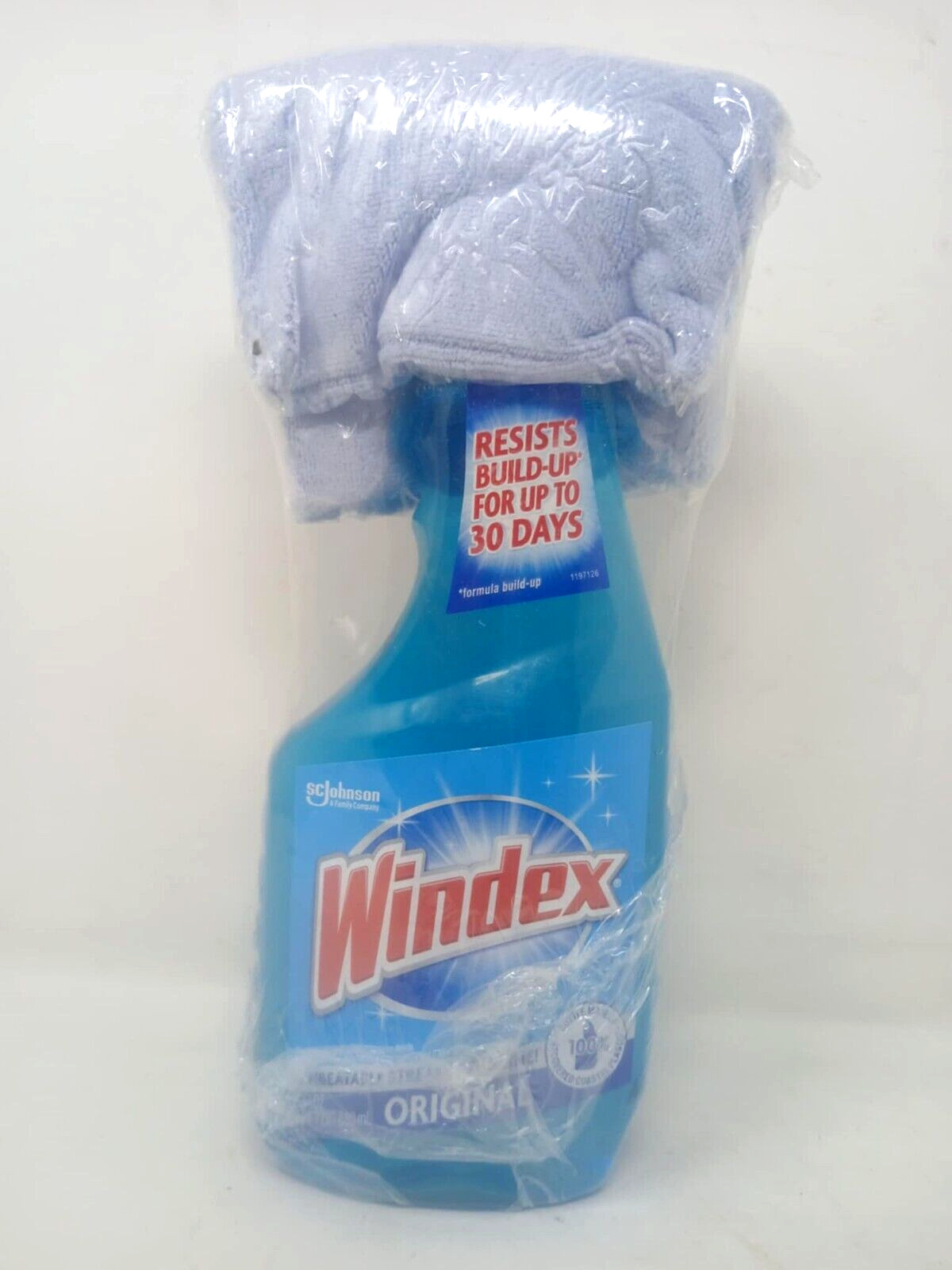 Windex Glass and Window Cleaner Spray Bottle, Original Blue, 23 fl oz With Rag
