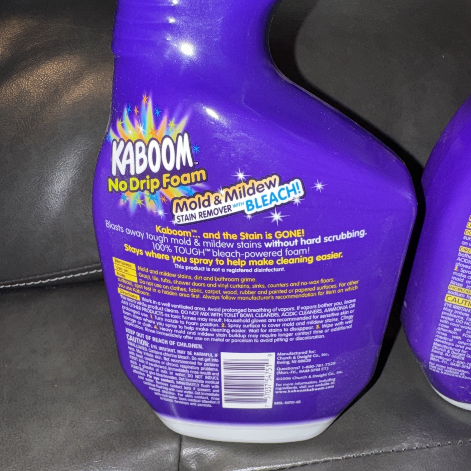 TWO (2) Old Formula KABOOM Mold & Mildew Shower Tub Tile Cleaner Full 32oz
