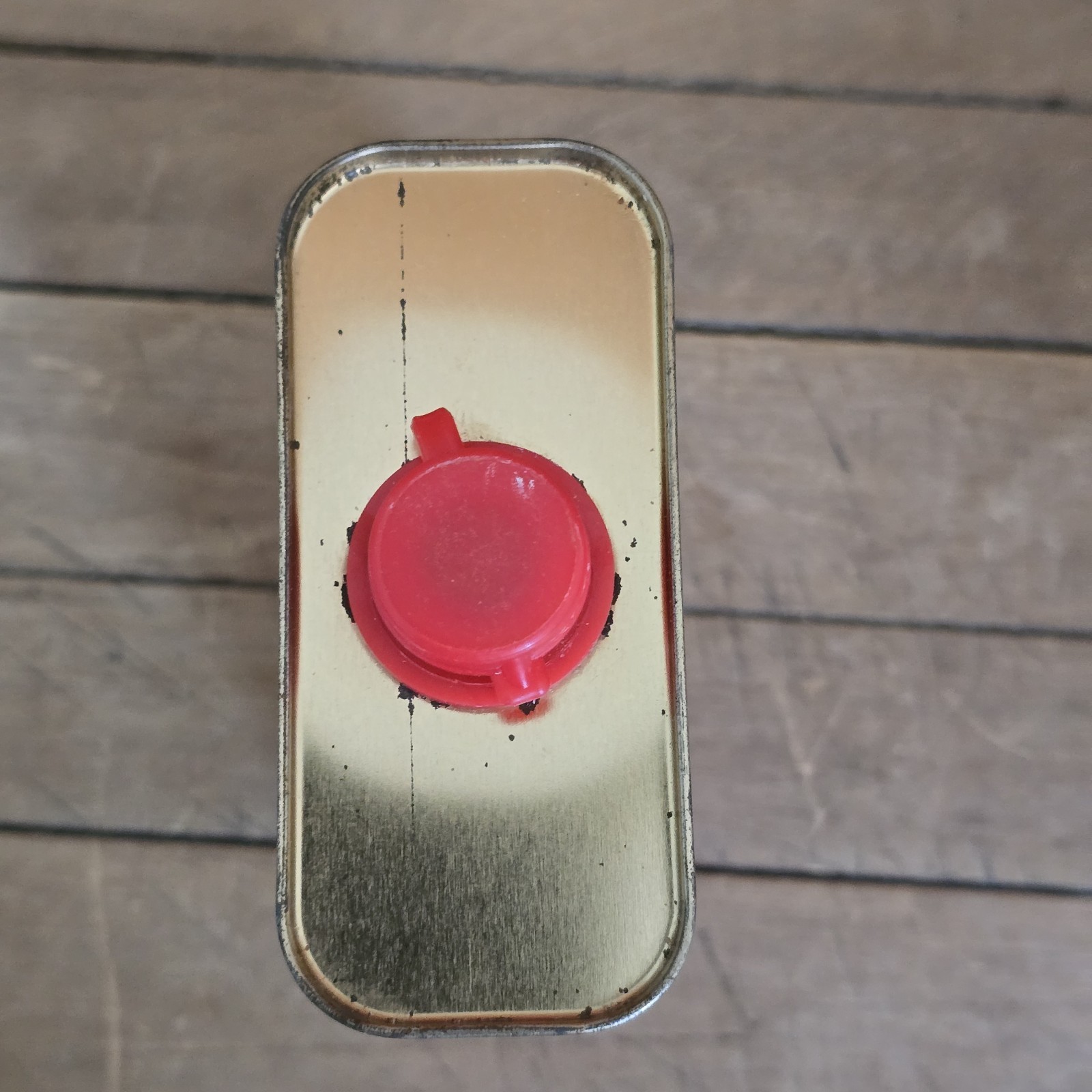 Vintage Gold Seal Glass Wax Metal Can One Pint Tin 85% Full Metal Cleaner