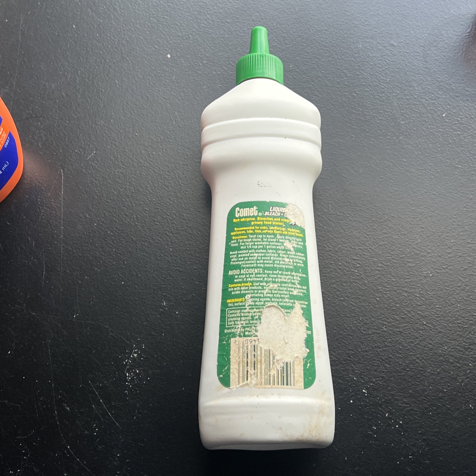 Comet with Chlorinol Liquid Gel Bottle 17 Oz 1994 Prop TV Movie Theater Vintage