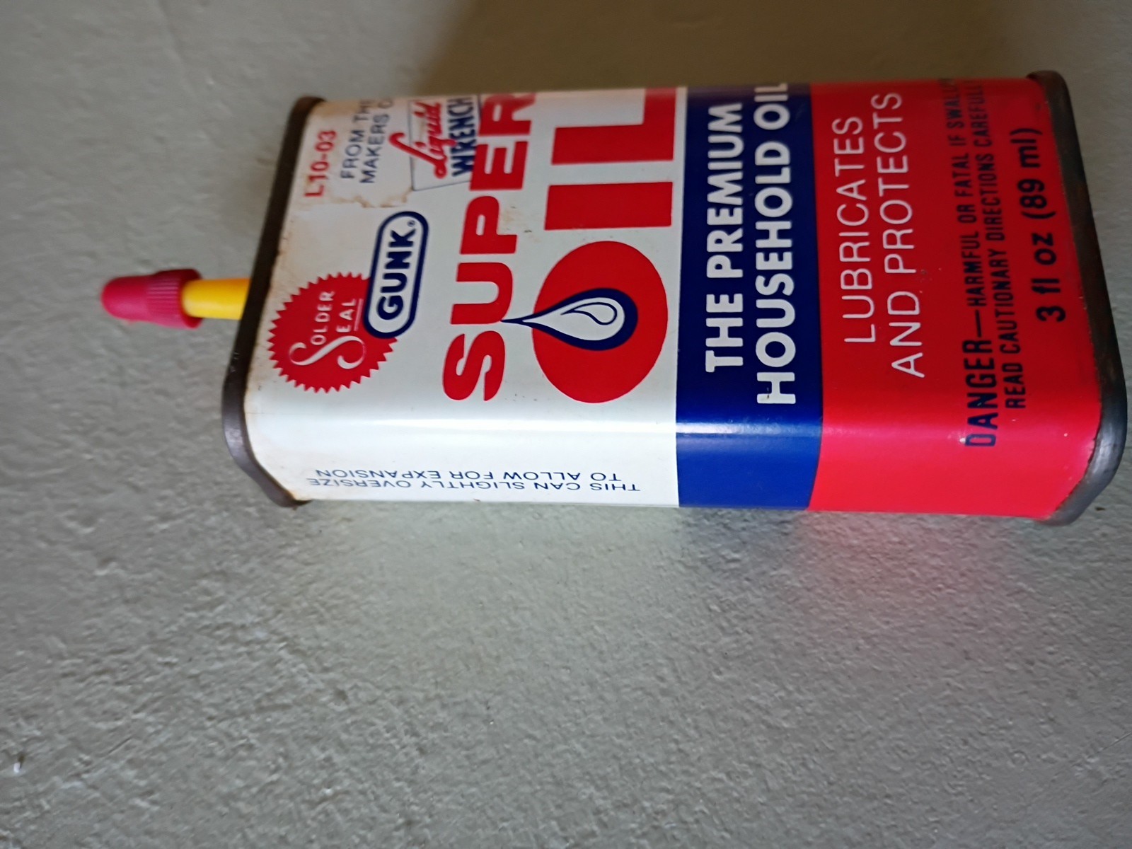 Gunk Super Oil 4 fl oz/118 ml Lubricates & Protects Red White Vintage