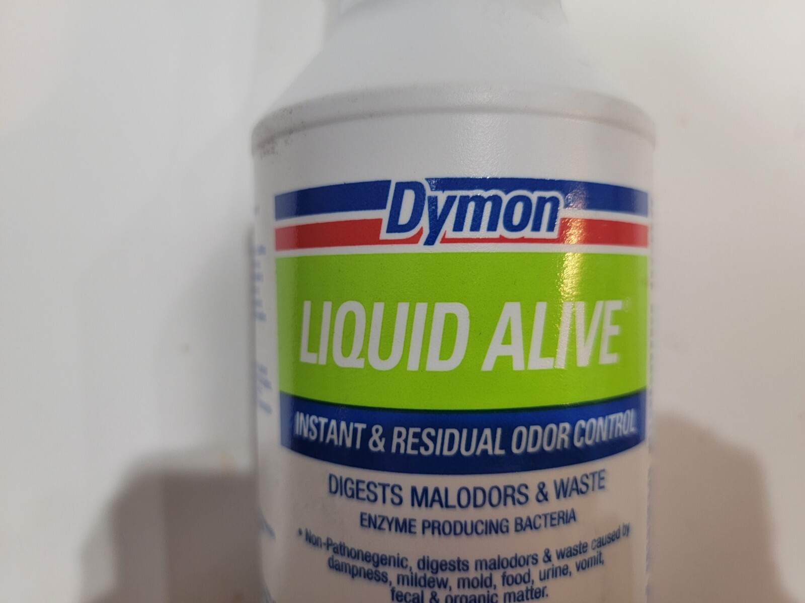 Dymon LIQUID ALIVE Enzyme Producing Bacteria, 32 oz Bottle, 33632 DRAIN & ODOR