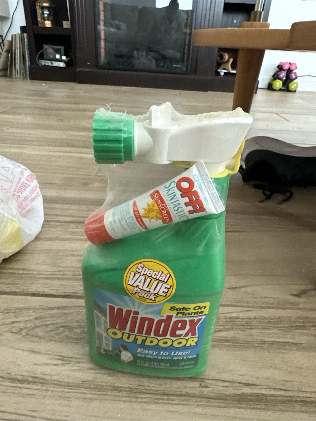 Windex Outdoor Concentrated Glass Cleaner 1997 Hose Spray 32 oz NOS OFF! Prop