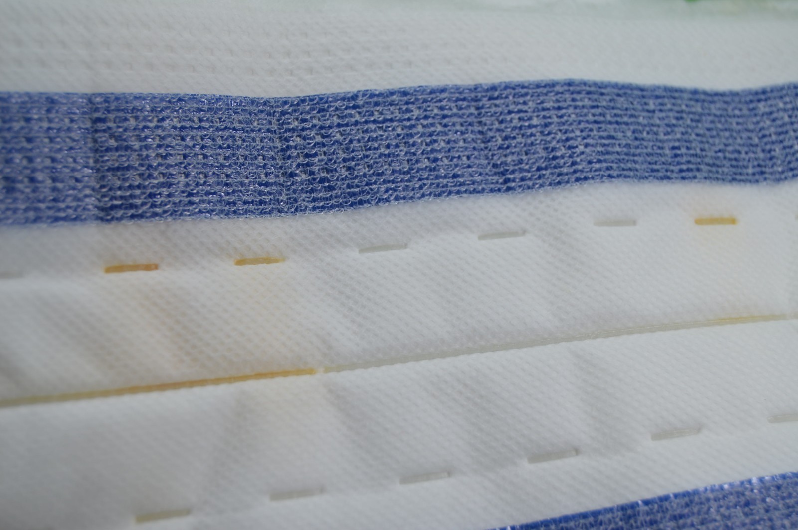 BONA Disposable Dusting Cloths 5 CT, Material Has Some Discoloration,B