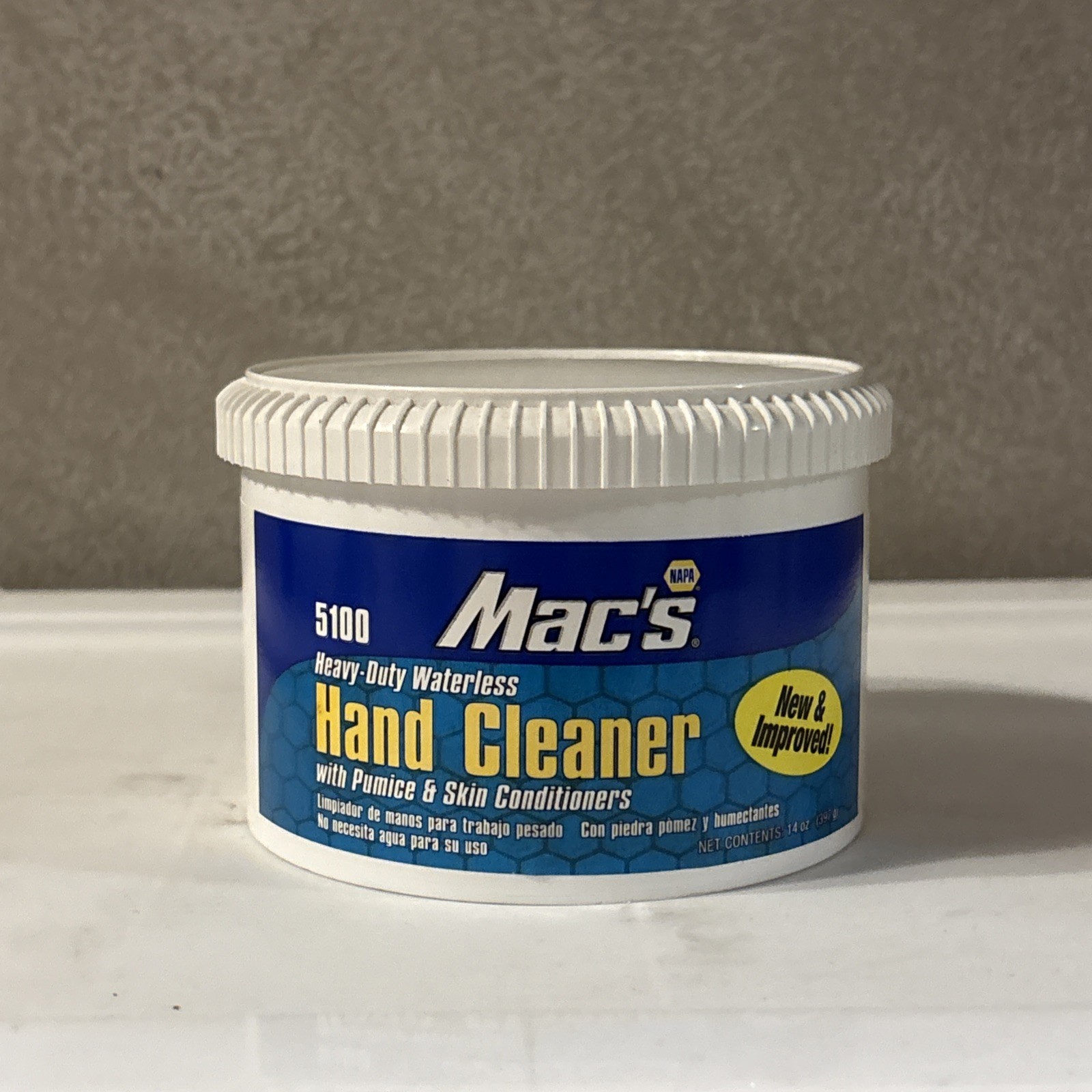 Mac’s Heavy Duty Waterless Hand Cleaner 5100, with Pumice…new Container 14oz.