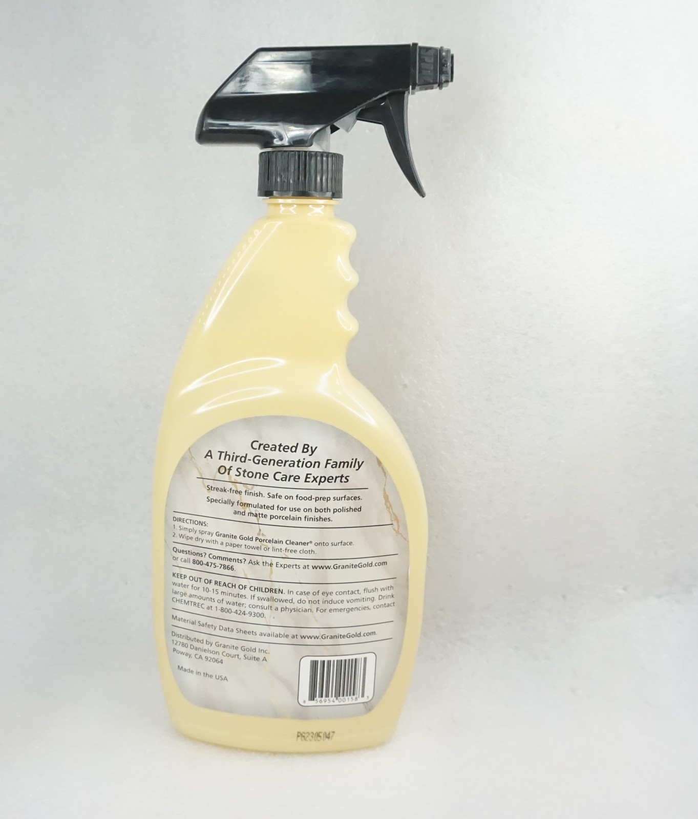 Granite Gold Porcelain Cleaner 24 Fl Oz Spray Bottle Streak-Free Safe for