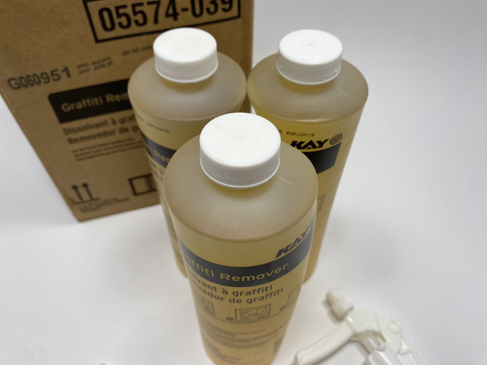 Kay Ecolab Graffiti Remover 05574-039 (3-16 fl oz bottles & 1 sprayer) NOS