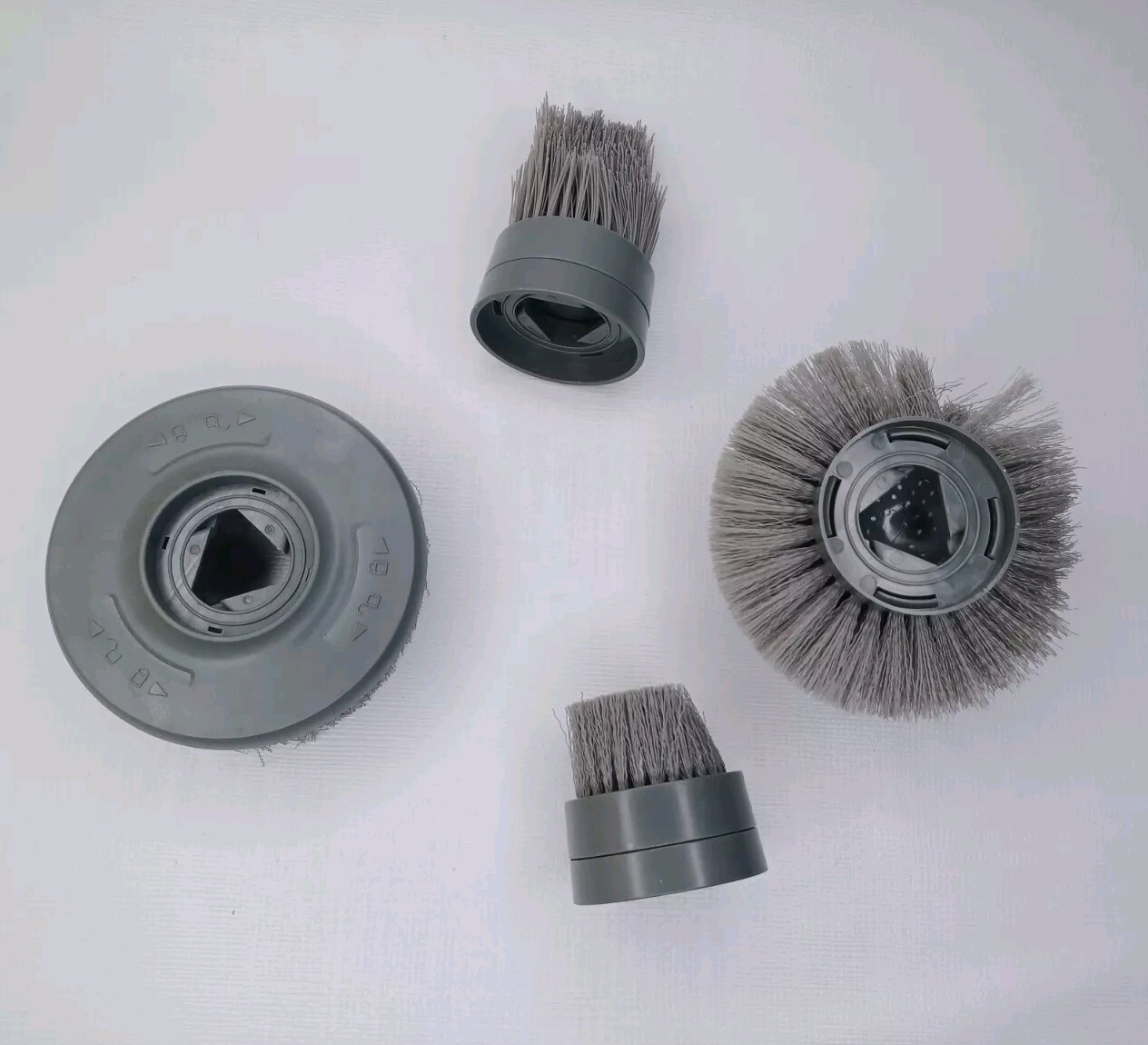 Kleenovate Spin Series Set Of 4 Replacement Brushes Round Flat Corner Small Flat