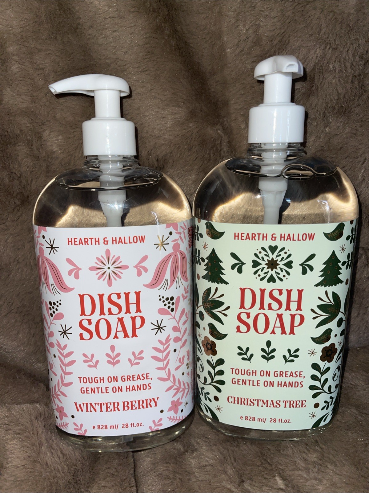 2-Pack Hearth & Hallow Set ~ Christmas Tree Winter Berry Dish Soap 28 fl oz Each