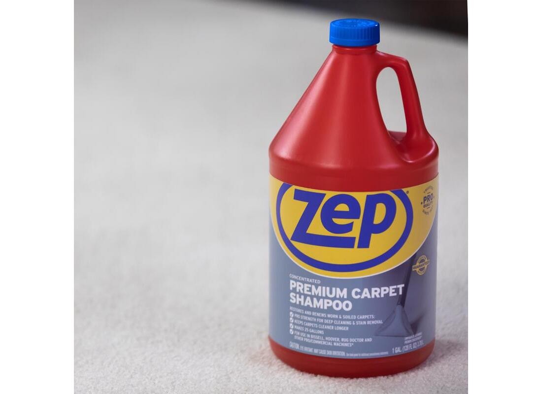 ZEP ZUPXC128 Carpet Cleaner, 128 oz Bottle, Liquid, Clear
