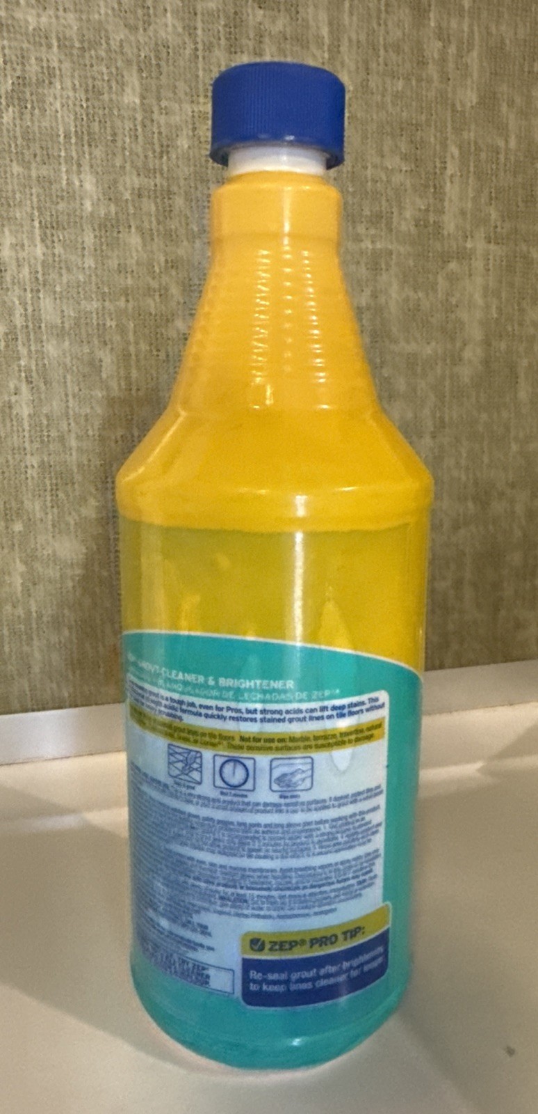 Zep GROUT CLEANER & Whitener 32 oz. Professional Strength Stains Lines