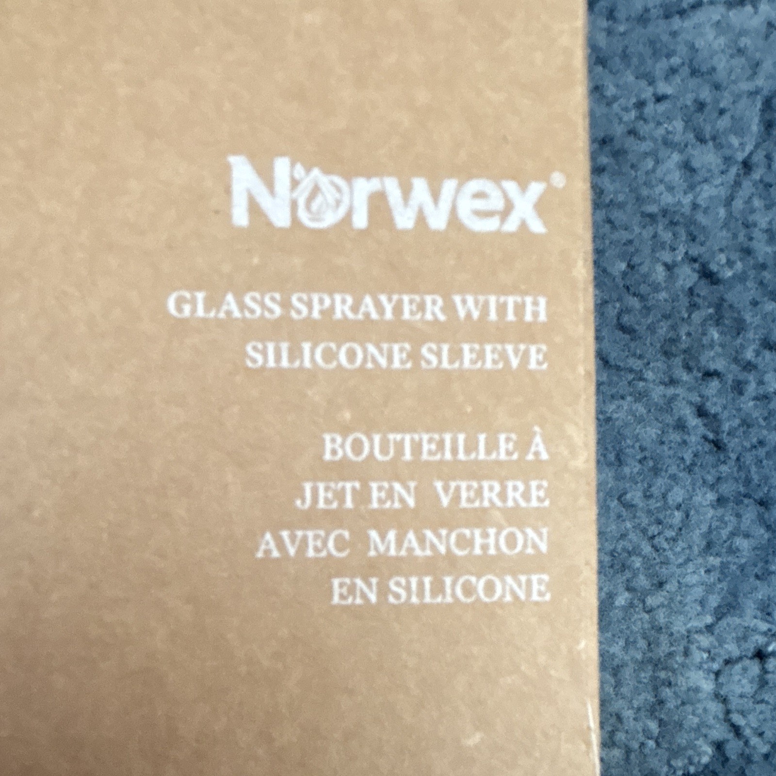 Norwex Forever Bottle Glass Sprayer Silicone Sleeve 16 fl oz BPA Free