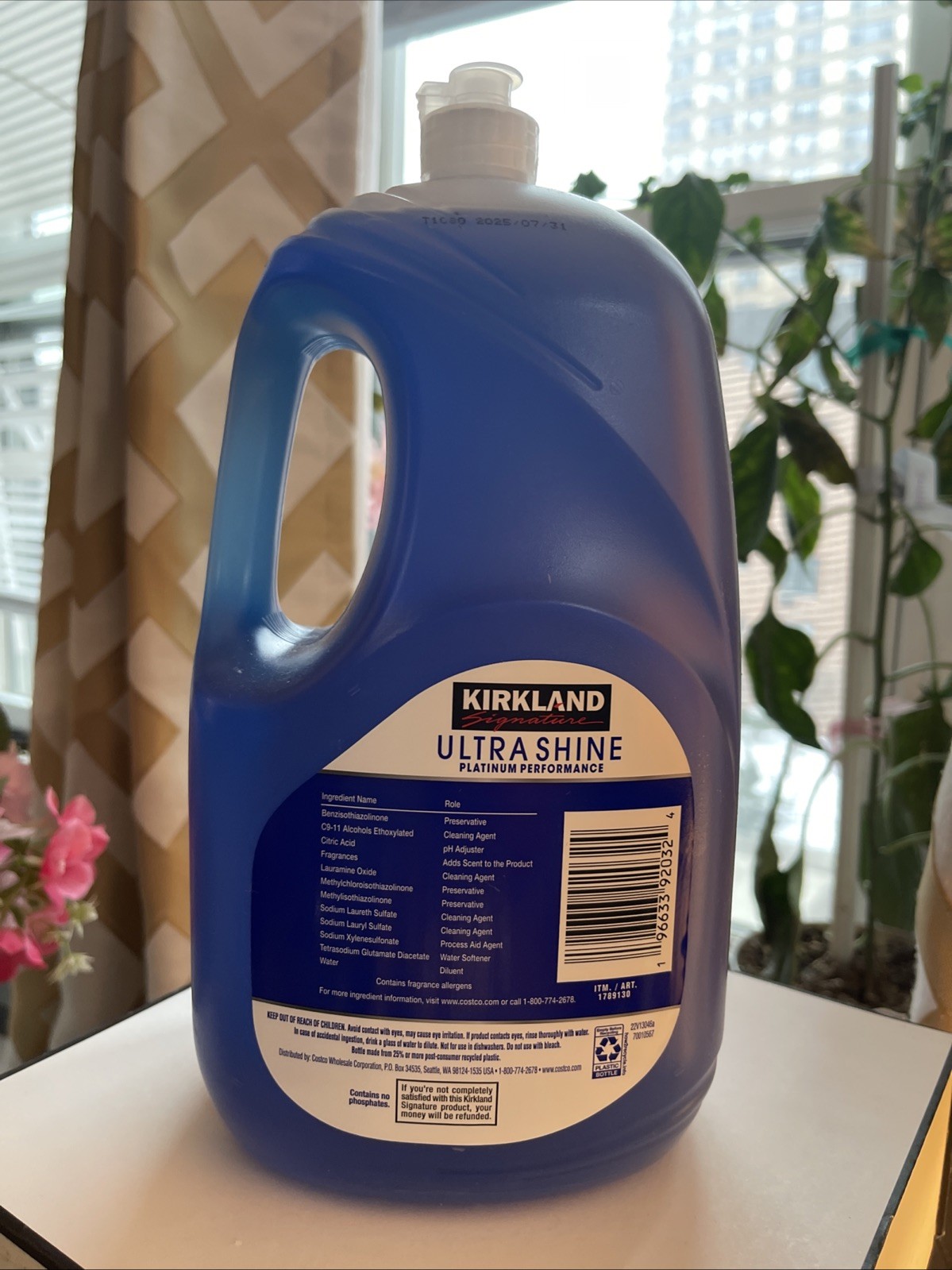 Kirkland Signature Ultra Shine Liquid Dish Soap, Fresh, 90 fl. oz.