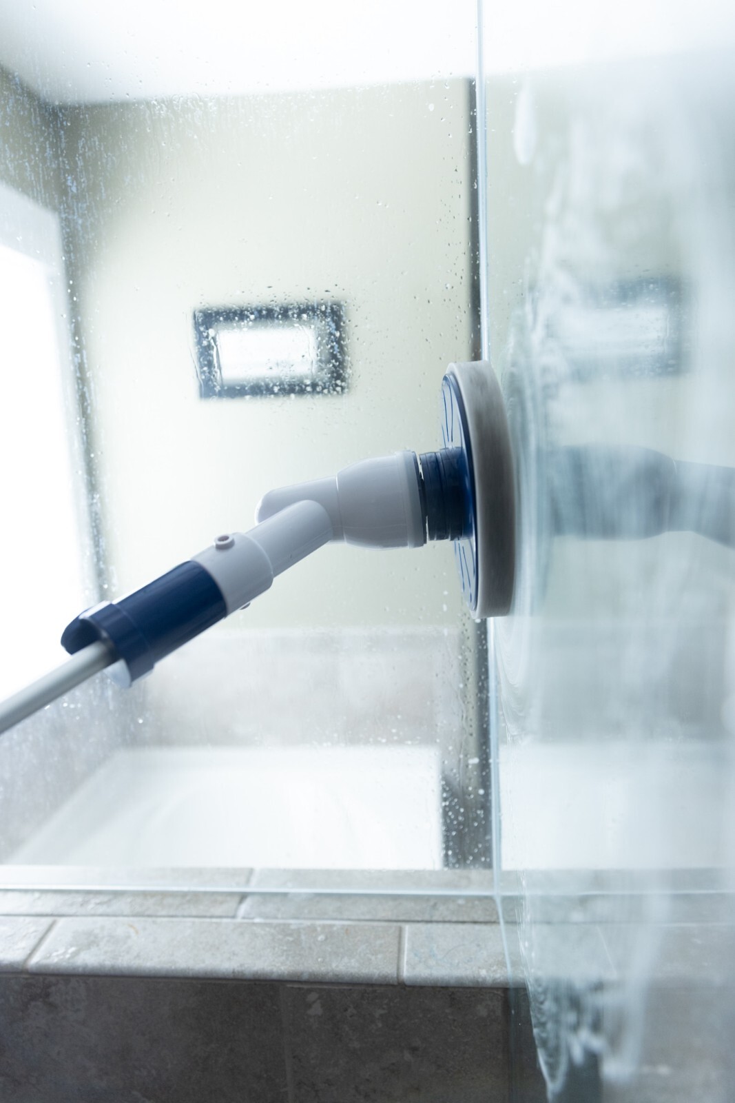 Diamond Shine Rechargeable Electric Turbo Brush – Spin Scrubber