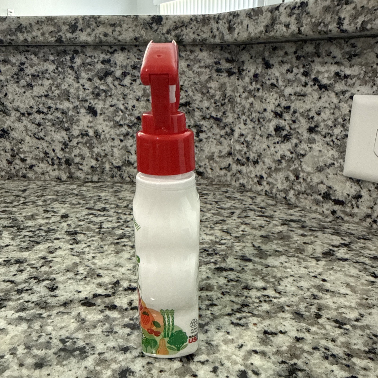 Veggie Wash Natural Fruit & Vegetable Wash 2 Oz Spray Bottle