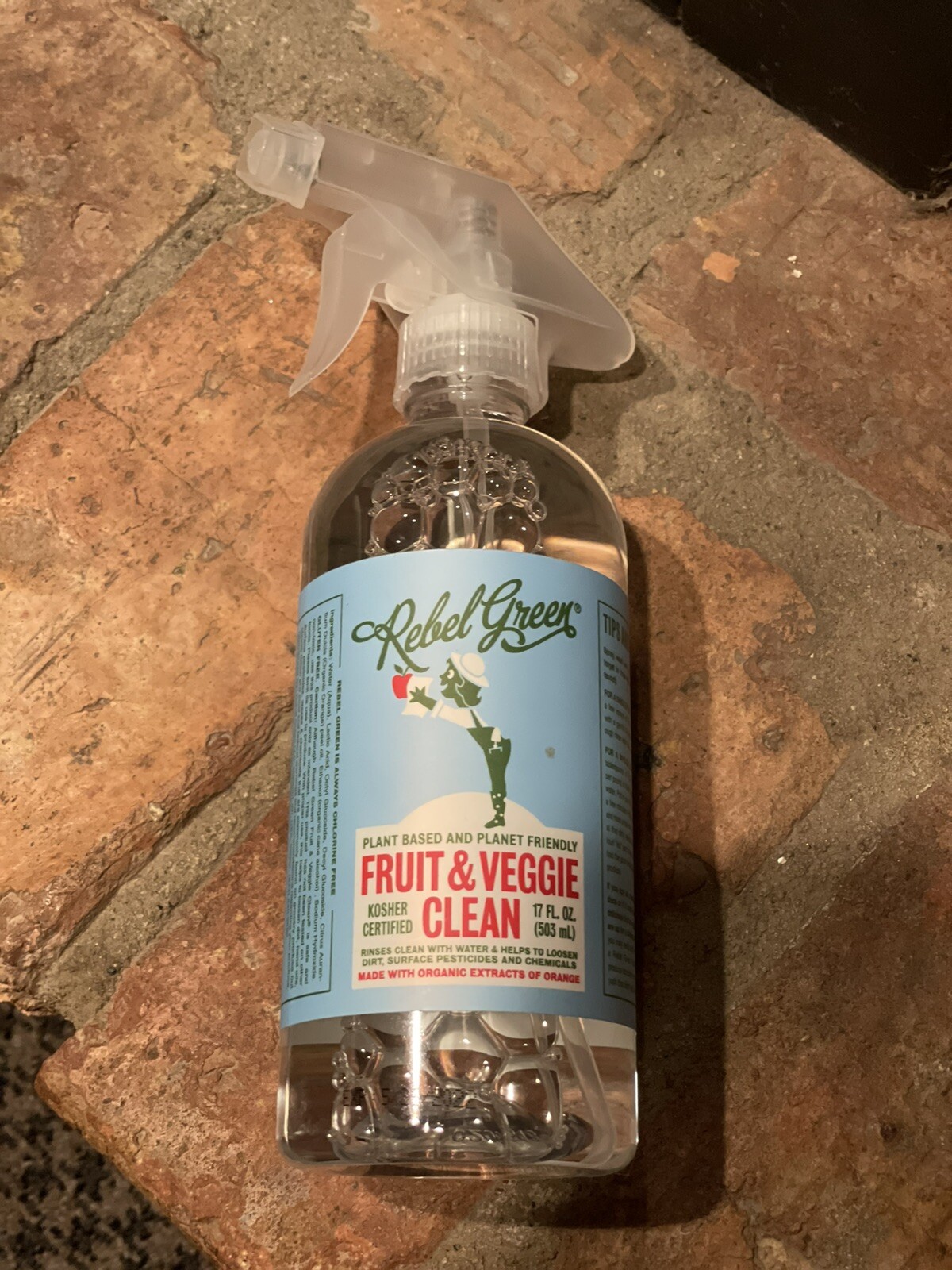 Rebel Green, Fruit/Veggie Produce Wash, 17fl Oz . Spray Bottle