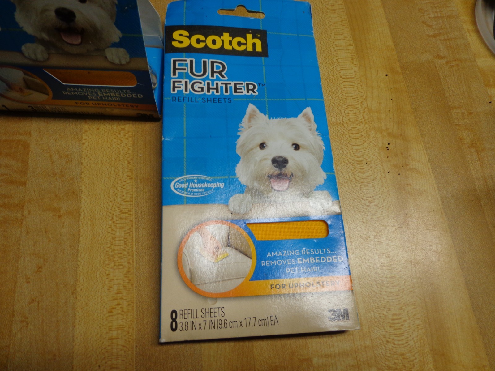 Scotch Fur Fighter plus two 8 Refill Sheets NEW! 3M Dog Cat for upholstery
