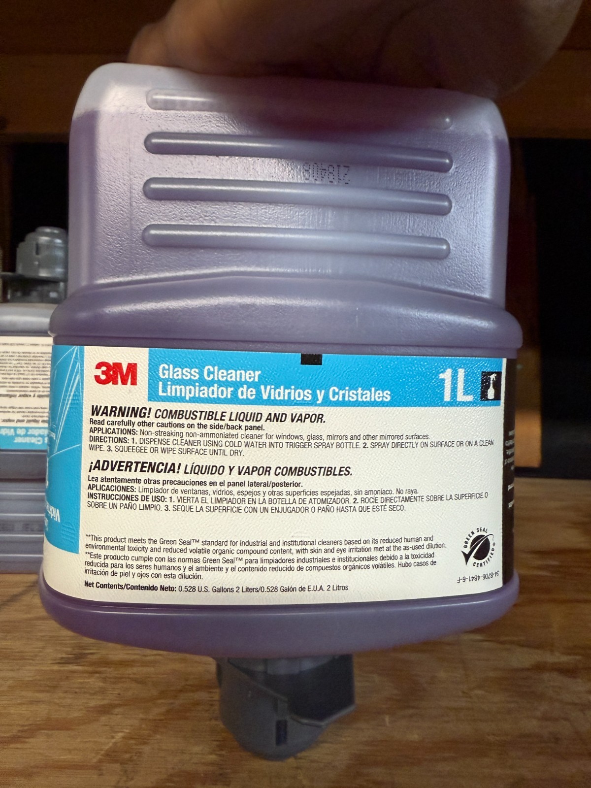 3M™ 1L Glass Cleaner Concentrate, 2 Liters