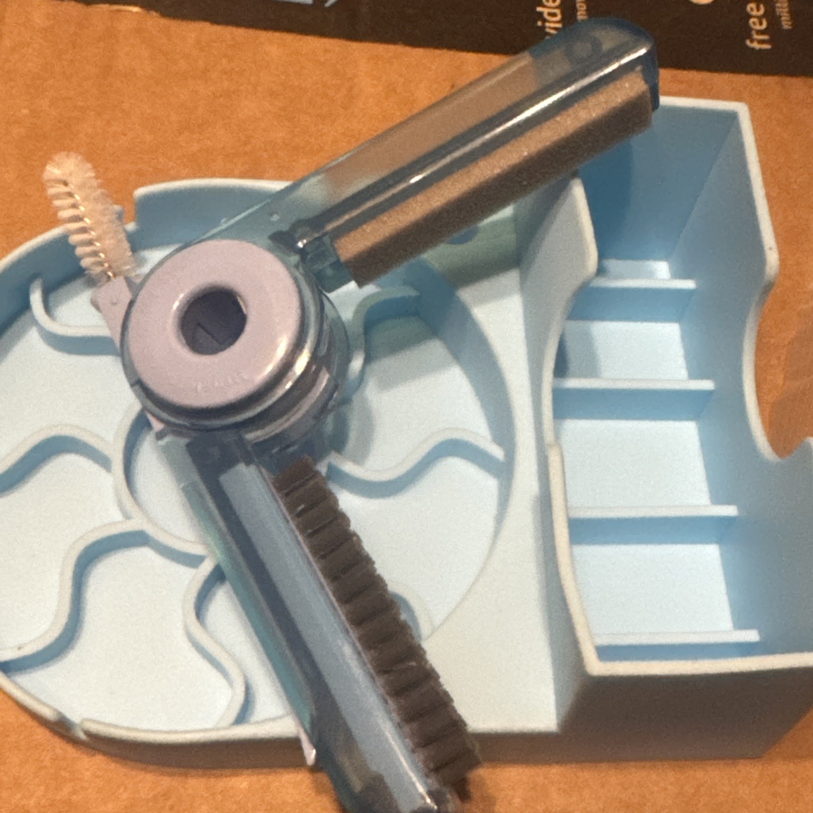 Two Piece Bottle Brush Cleaning Set cup drying rack and brush