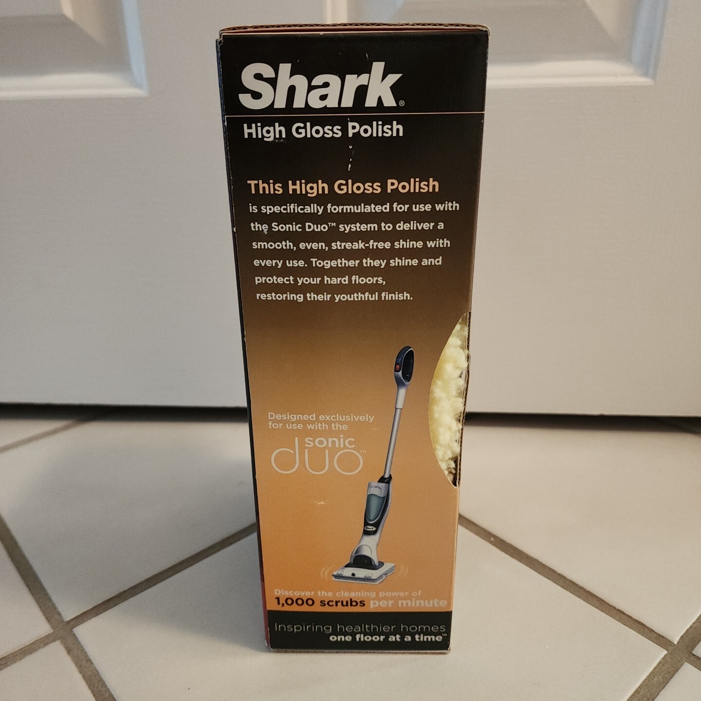 Shark Wood & Hard Floor Polish 28oz High Gloss Restores & Protects NIB w/Pad