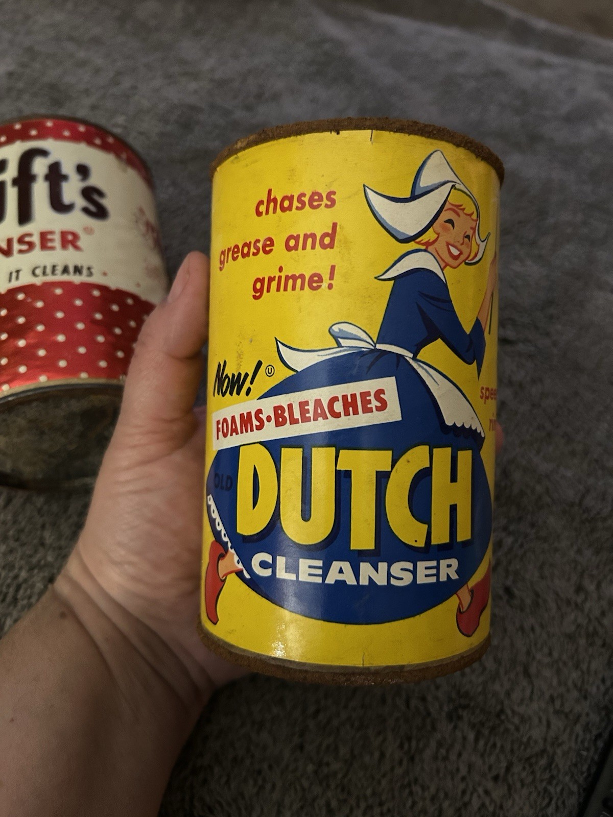 1950-60s Swift’s Cleanser 14 oz Red Polka Dot Label NOS & Empty Dutch Can