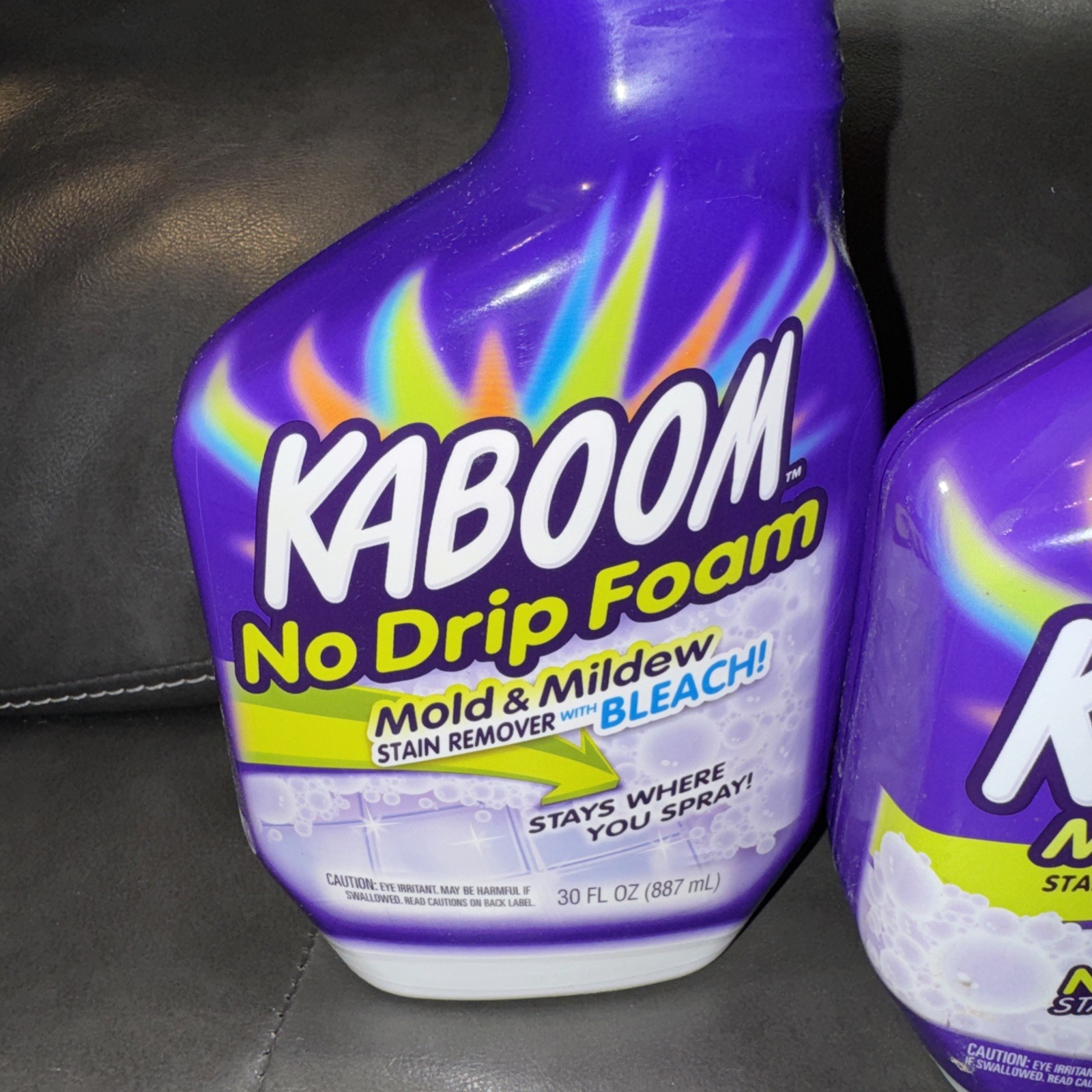 TWO (2) Old Formula KABOOM Mold & Mildew Shower Tub Tile Cleaner Full 32oz