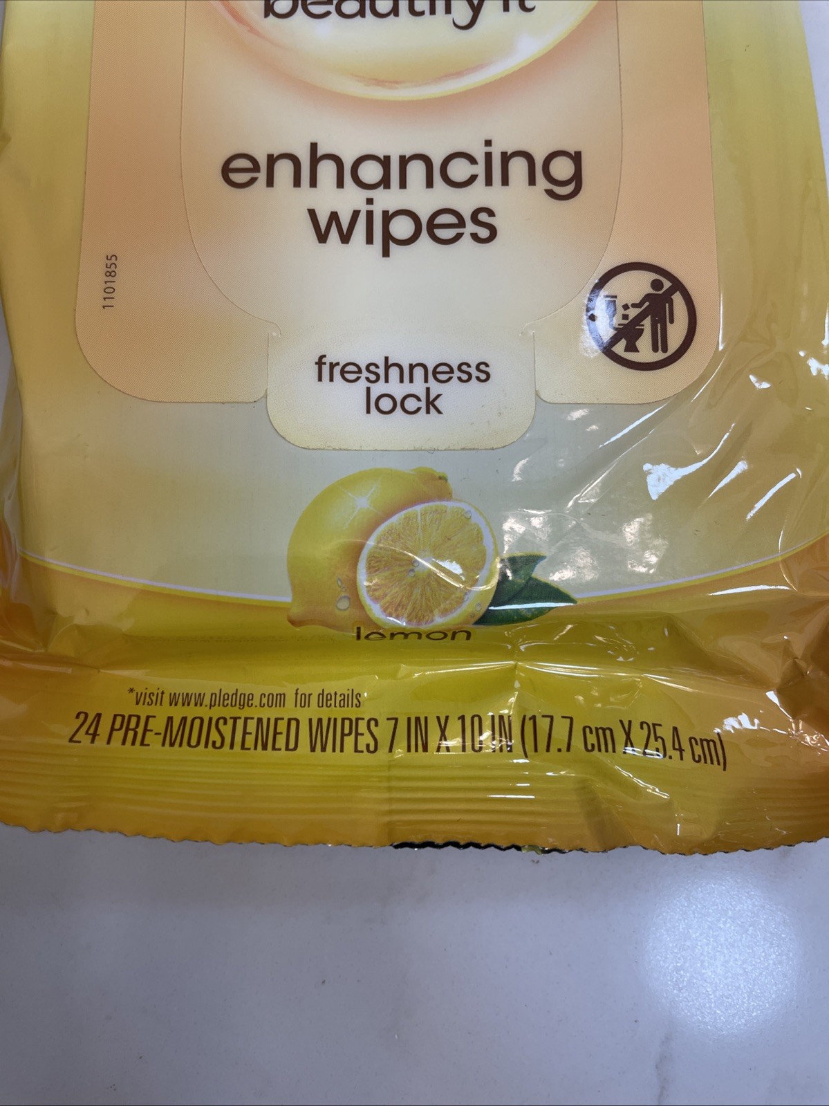 3X Pledge Beautify It Enhancing Wipes 24 ct Packs Lemon Scent For Wood And More.