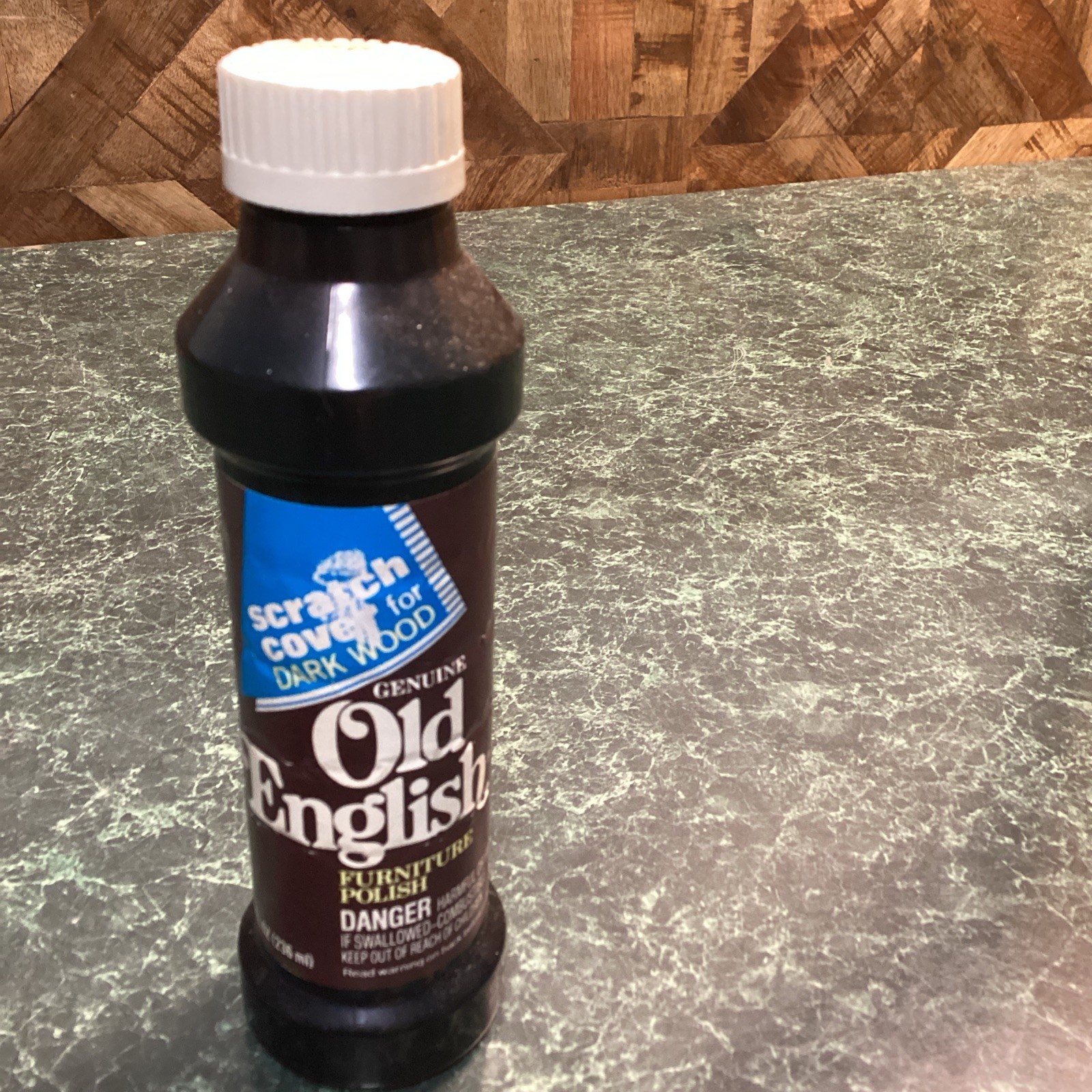 Genuine Old English 1989 Scratch Cover For Dark Woods – 8oz Bottle, Wood Polish