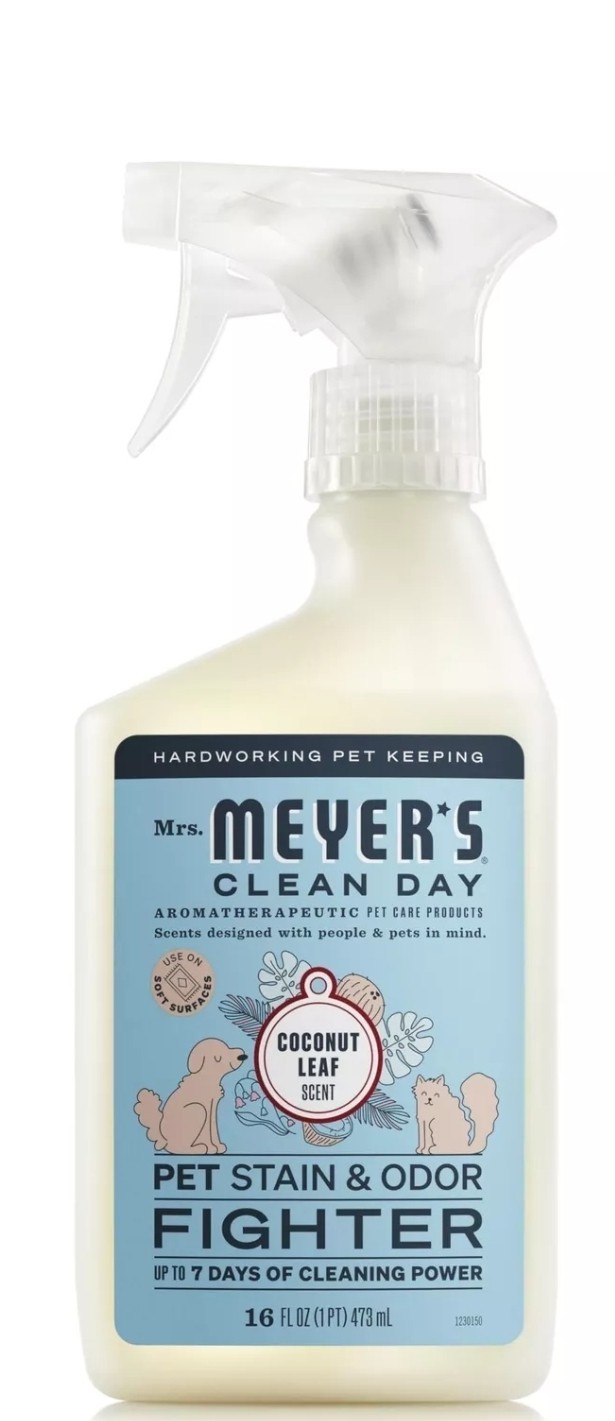 MRS. MEYER’S CLEAN DAY Pet Stain and Odor Fighter, Coconut Leaf Scent, 16oz