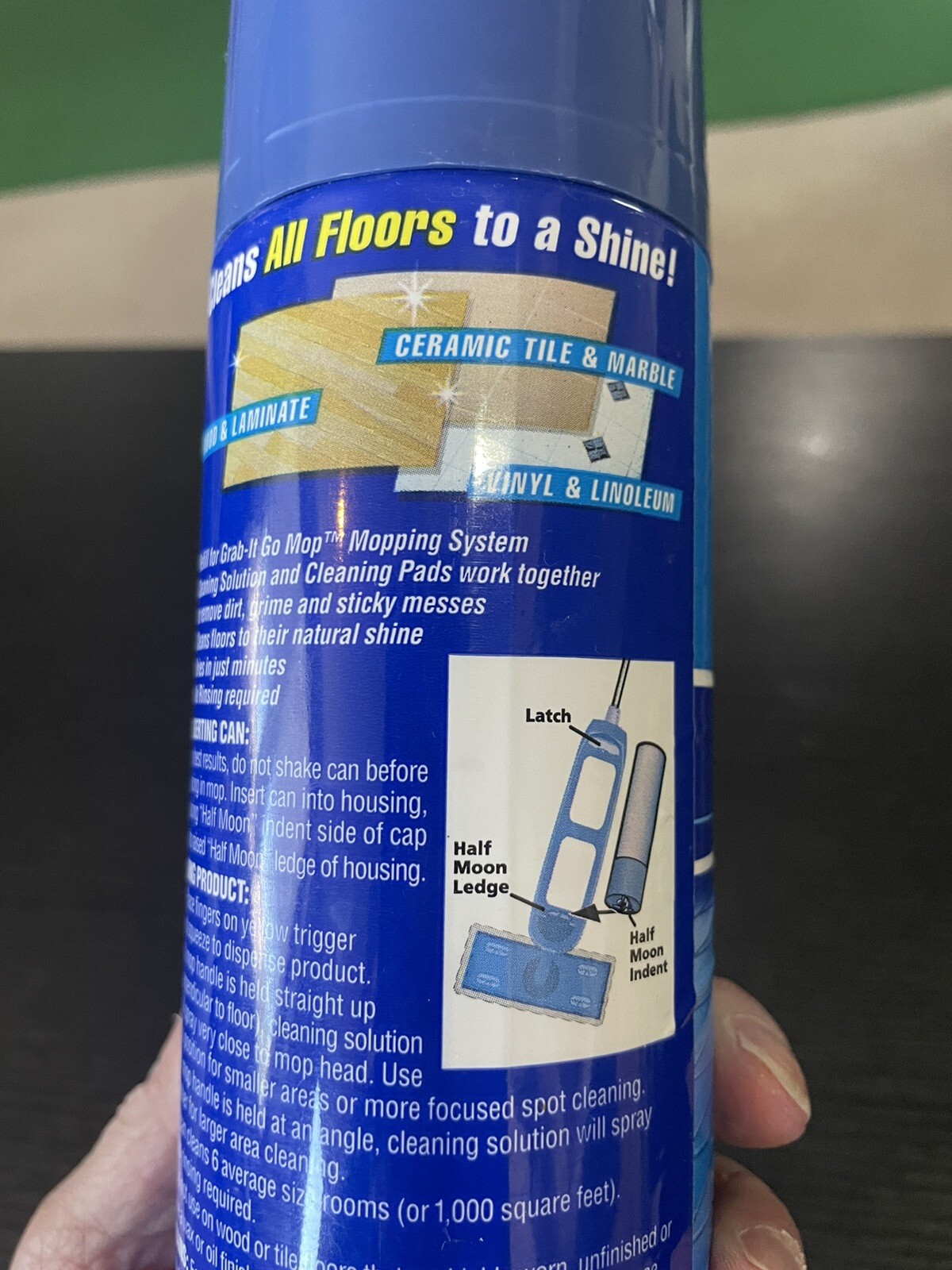 Grab It Go Mop Floor Cleaner/ 2 Refills SC Johnson 20 Ounces ea (40 oz total)
