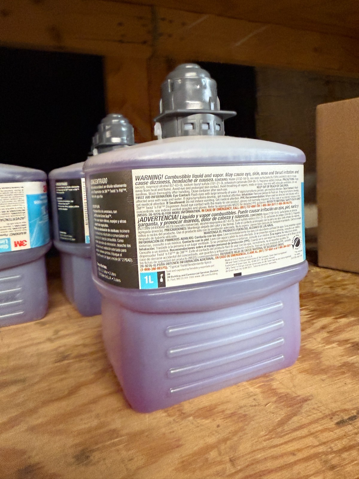 3M™ 1L Glass Cleaner Concentrate, 2 Liters