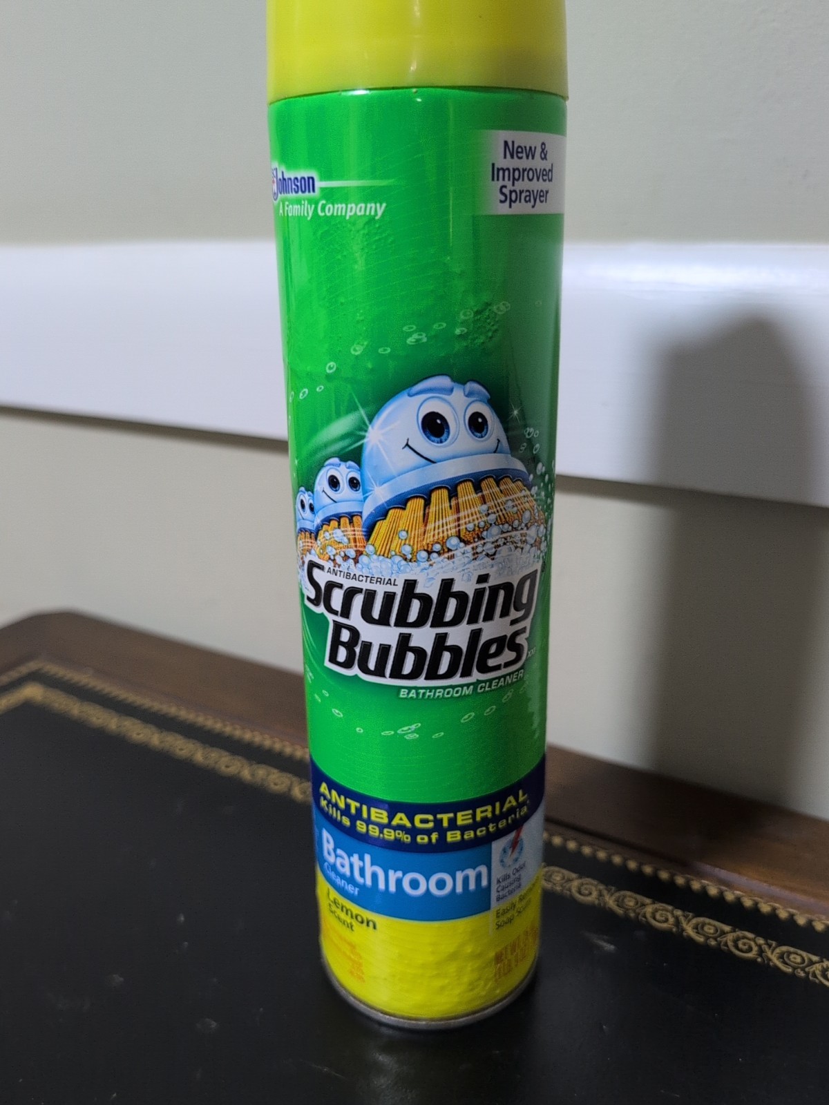 Johnson Scrubbing Bubbles Bathroom Cleaner Can 25 oz. Large Can!
