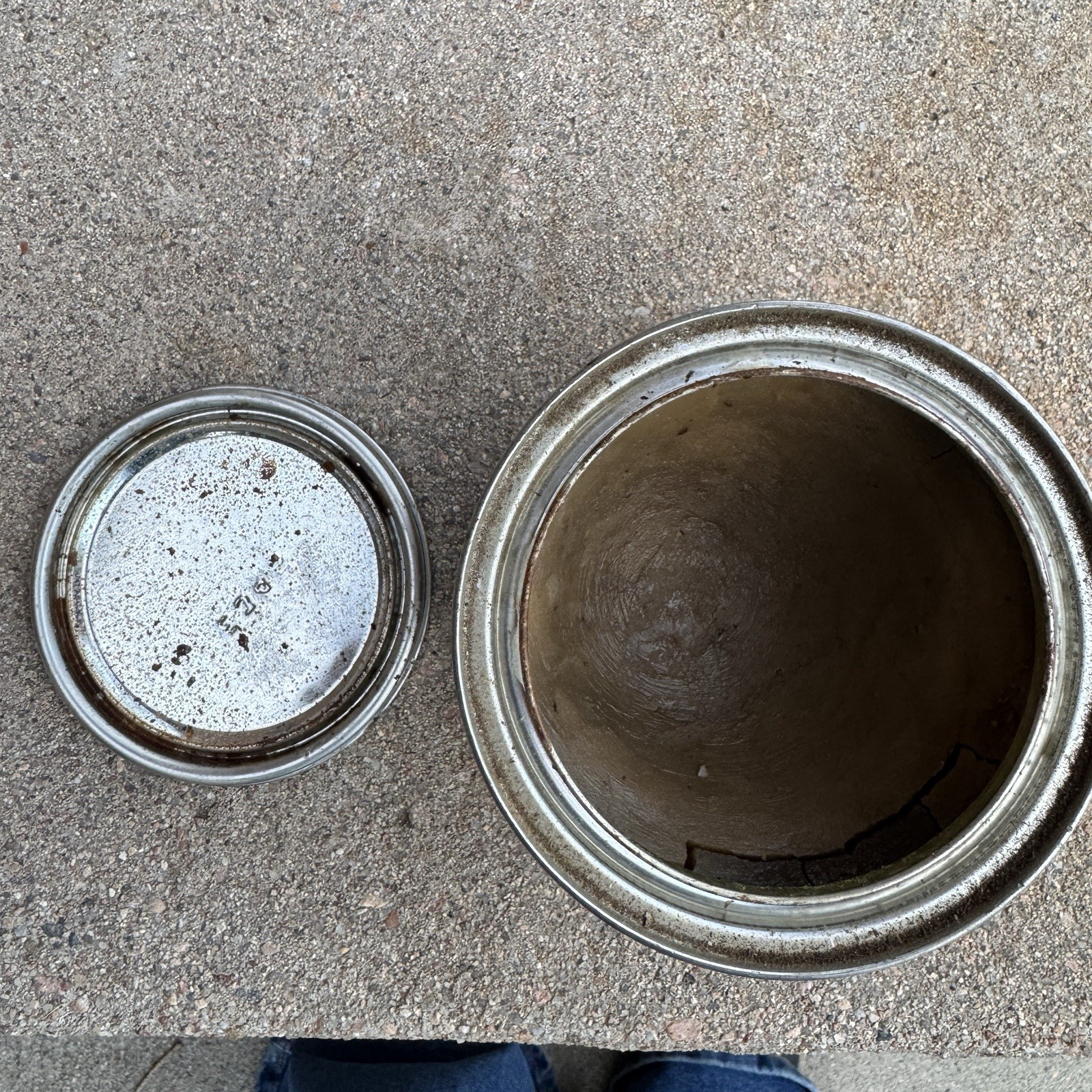 Johnson’s Paste Wax 1 Lb .2 oz in vintage can