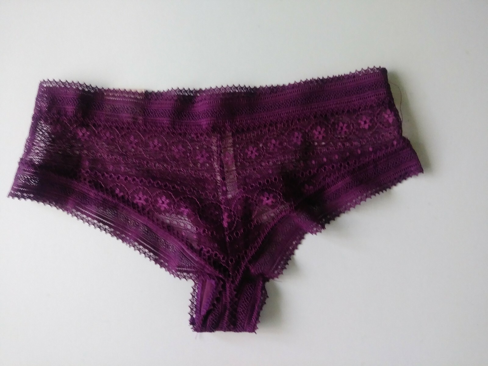 CANDIE’S INTIMATES CHEEKY DARK PURPLE RED WINE TRICOT SIZE SMALL NWT RET. $9.00