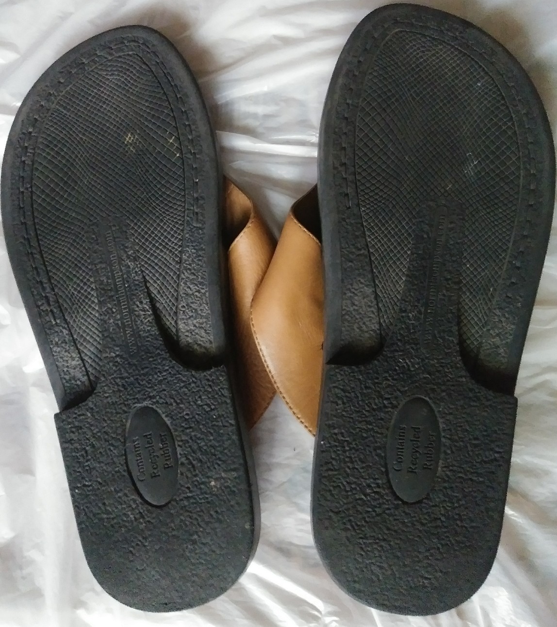 NORM THOMPSON LEATHER SLIP-ON THONG SANDALS WOMEN US SIZE 7 MEDIUM #1530006 GC