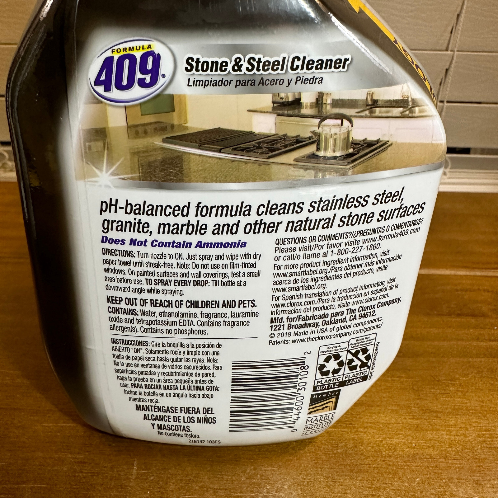 2 Bottles Formula 409 Stone Steel Cleaner Spray 32oz Each