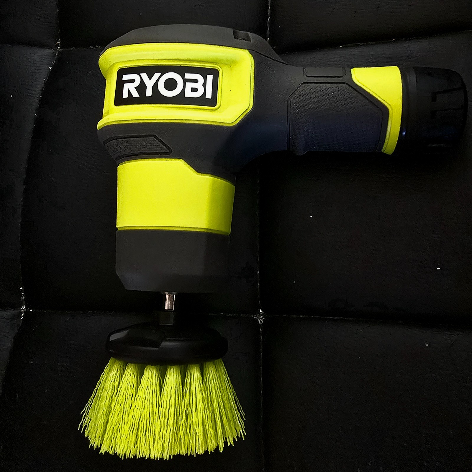 Ryobi Compact Size Power Scrubber Kit FVG51K – No Battery