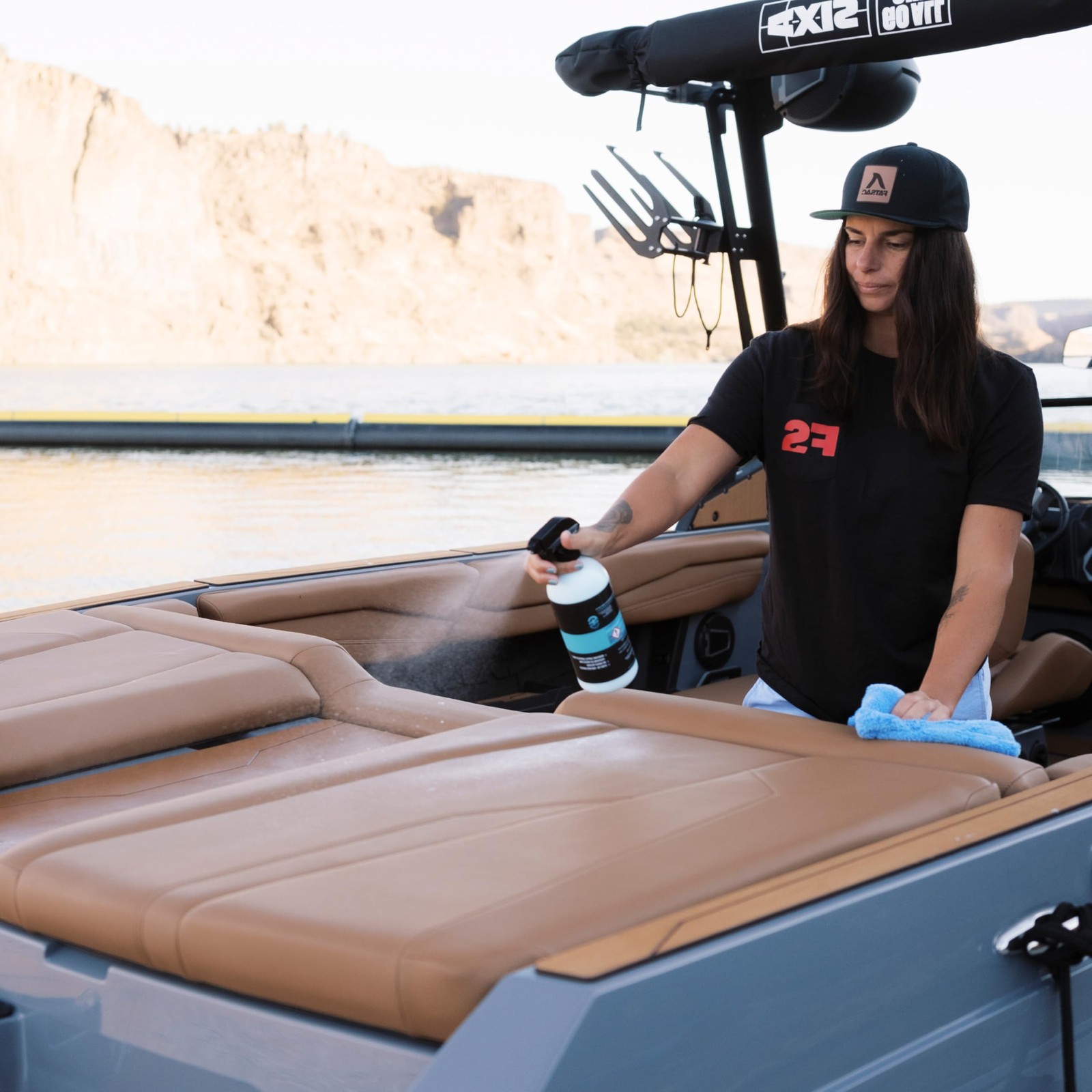Boat Interior Protectant Spray 32oz – Vinyl Cleaner & UV Protectant for Boats…