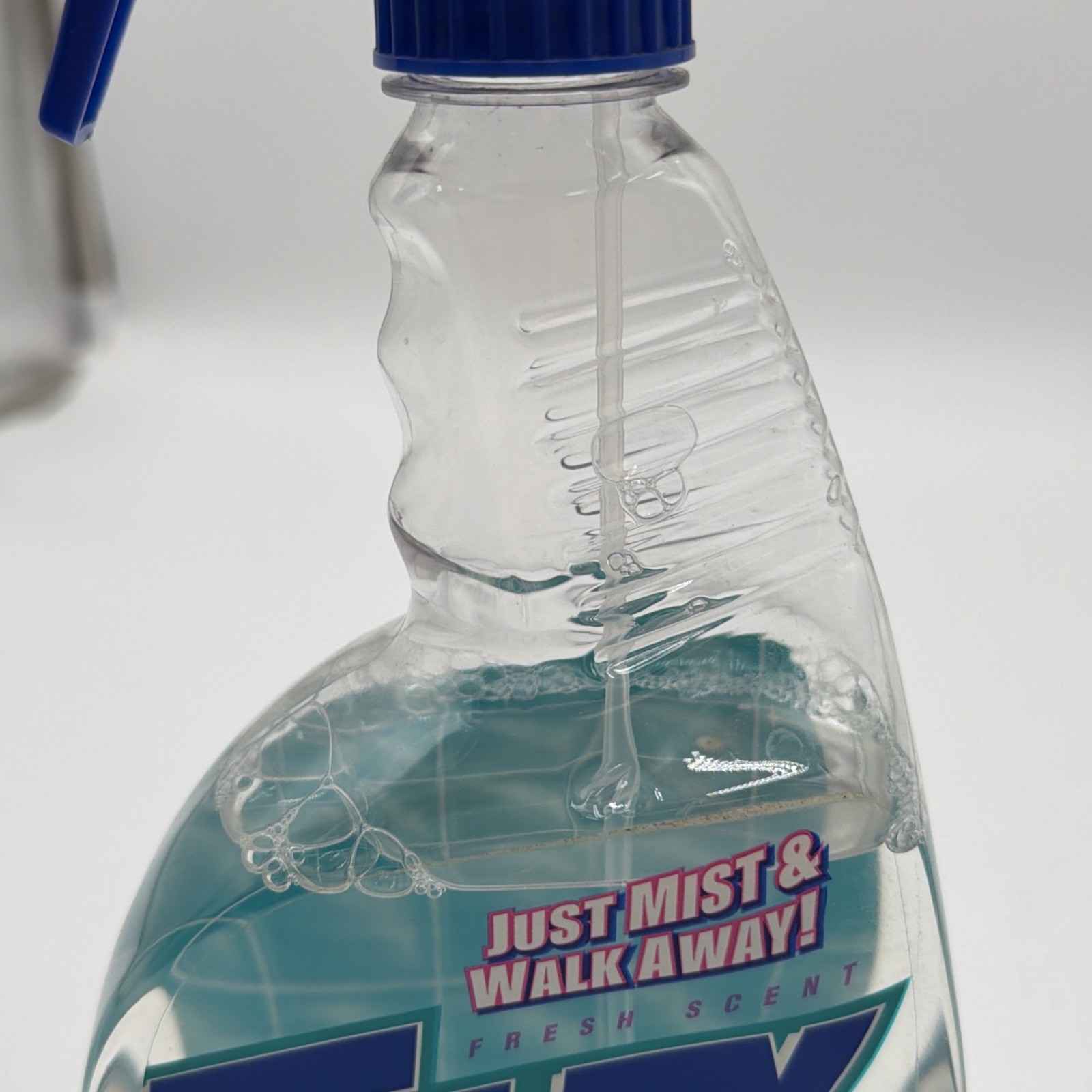Discontinued Tilex Fresh Shower Daily Shower Cleaner 32 Fl Oz 90% Full 1997