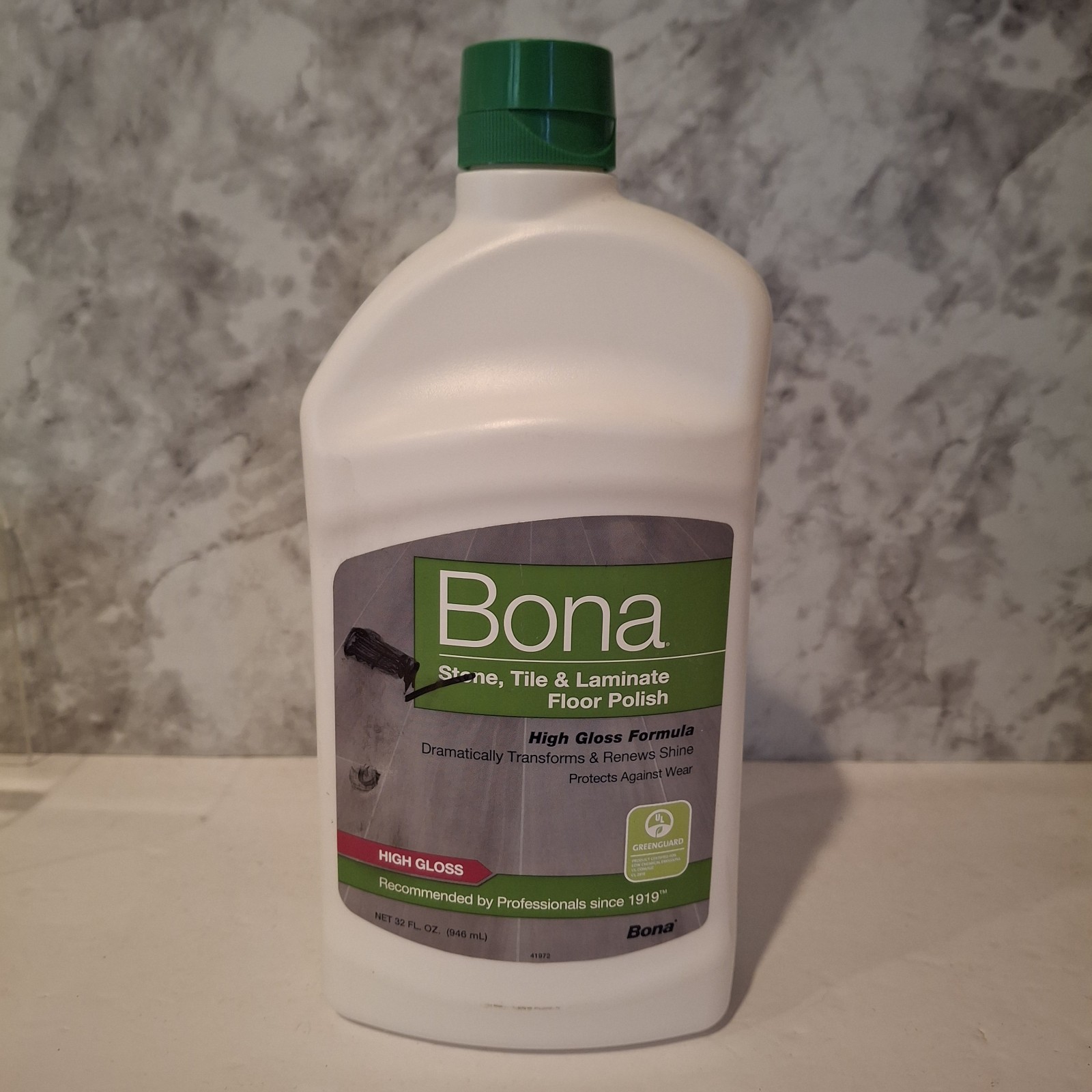 NEW Bona Hard Surface Floor Polish Liquid 32 oz Stone Tile & Laminate Shine