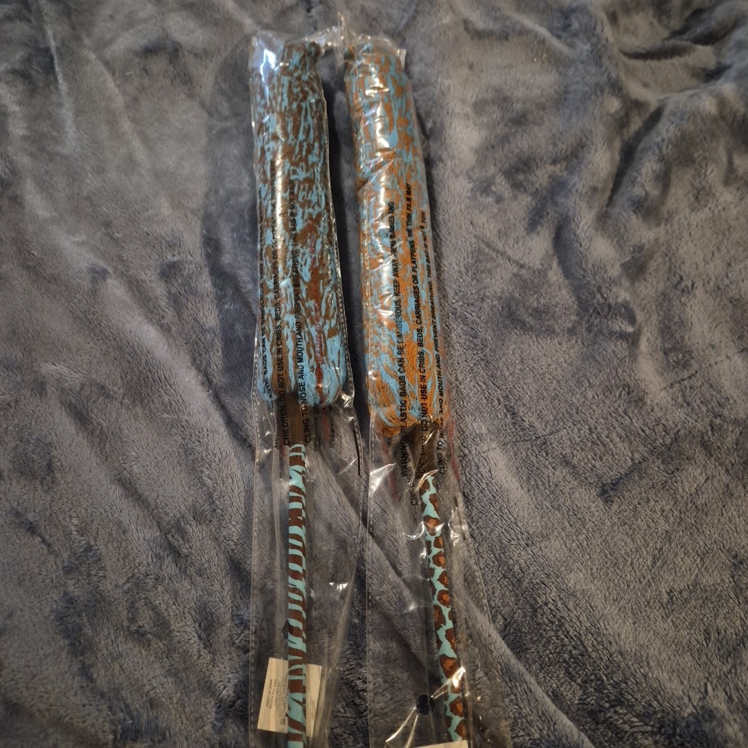 2 LOT CAMPANELLI Products Blue Animal Print Duster Set Home Cleaning
