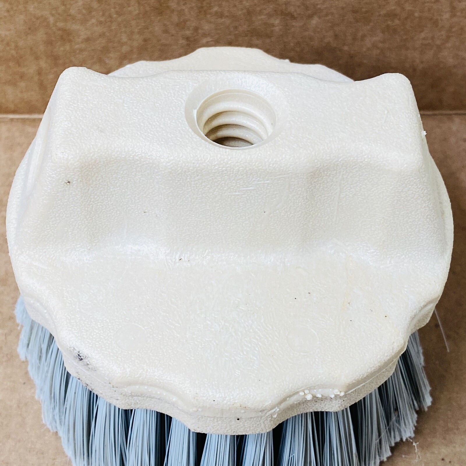 Window BRUSH ROUND Silver Tip FLOW THRU COMMERCIAL INDUSTRIAL KH11106 51815 New