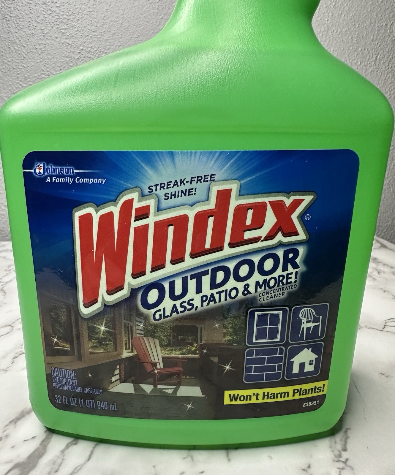 Windex Outdoor Glass Patio Concentrated Cleaner 32 Fl Oz Spray Bottle For Hose