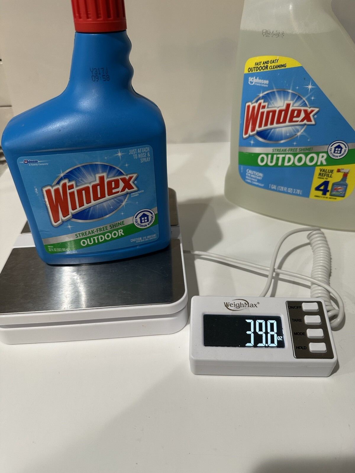 128 oz. Windex Glass Cleaner Refill & 32 oz. Windex Outdoor Sprayer Blue Bottle!