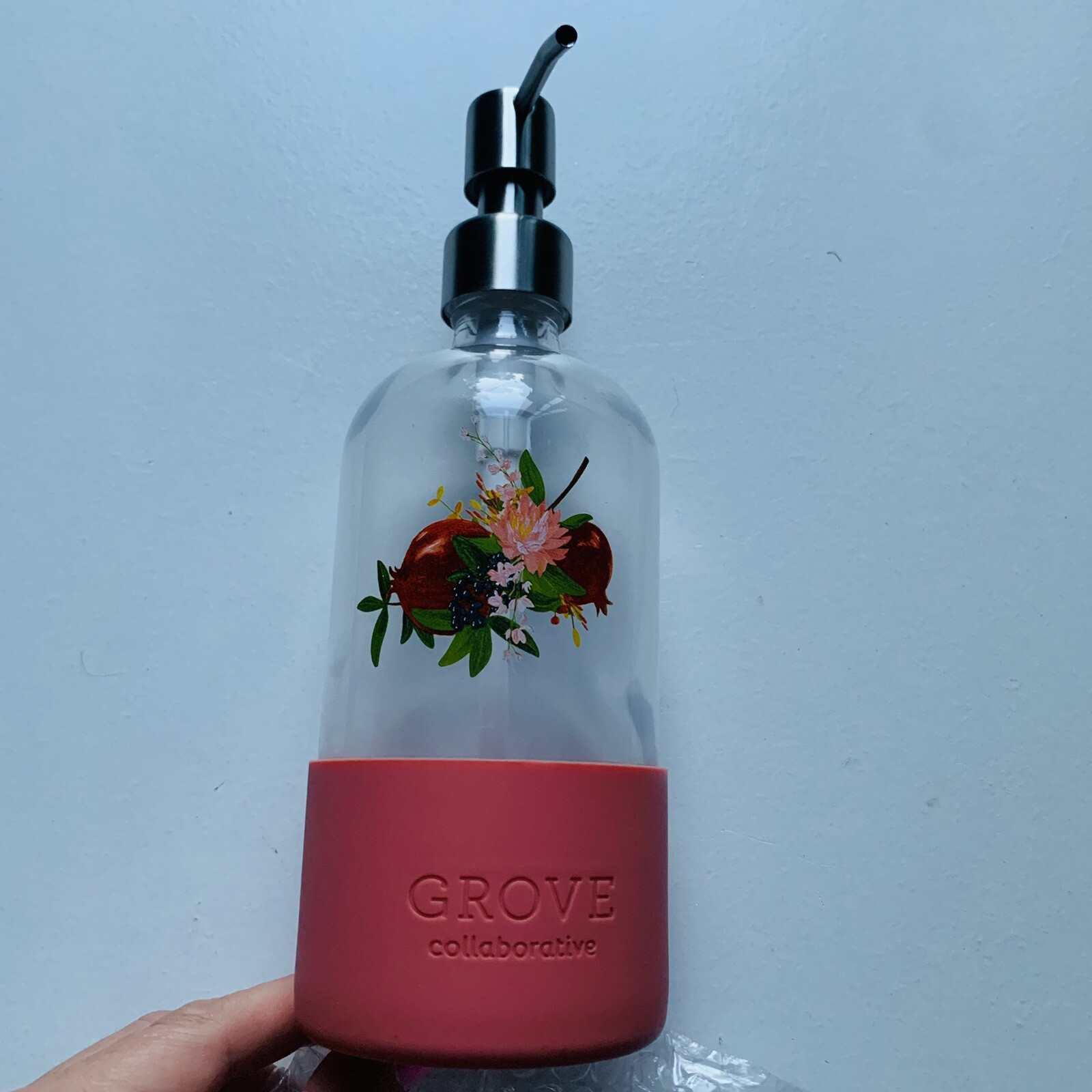 Grove Collaborative 16 Ounce Clear Round Glass Dish Soap Bottle New In Box